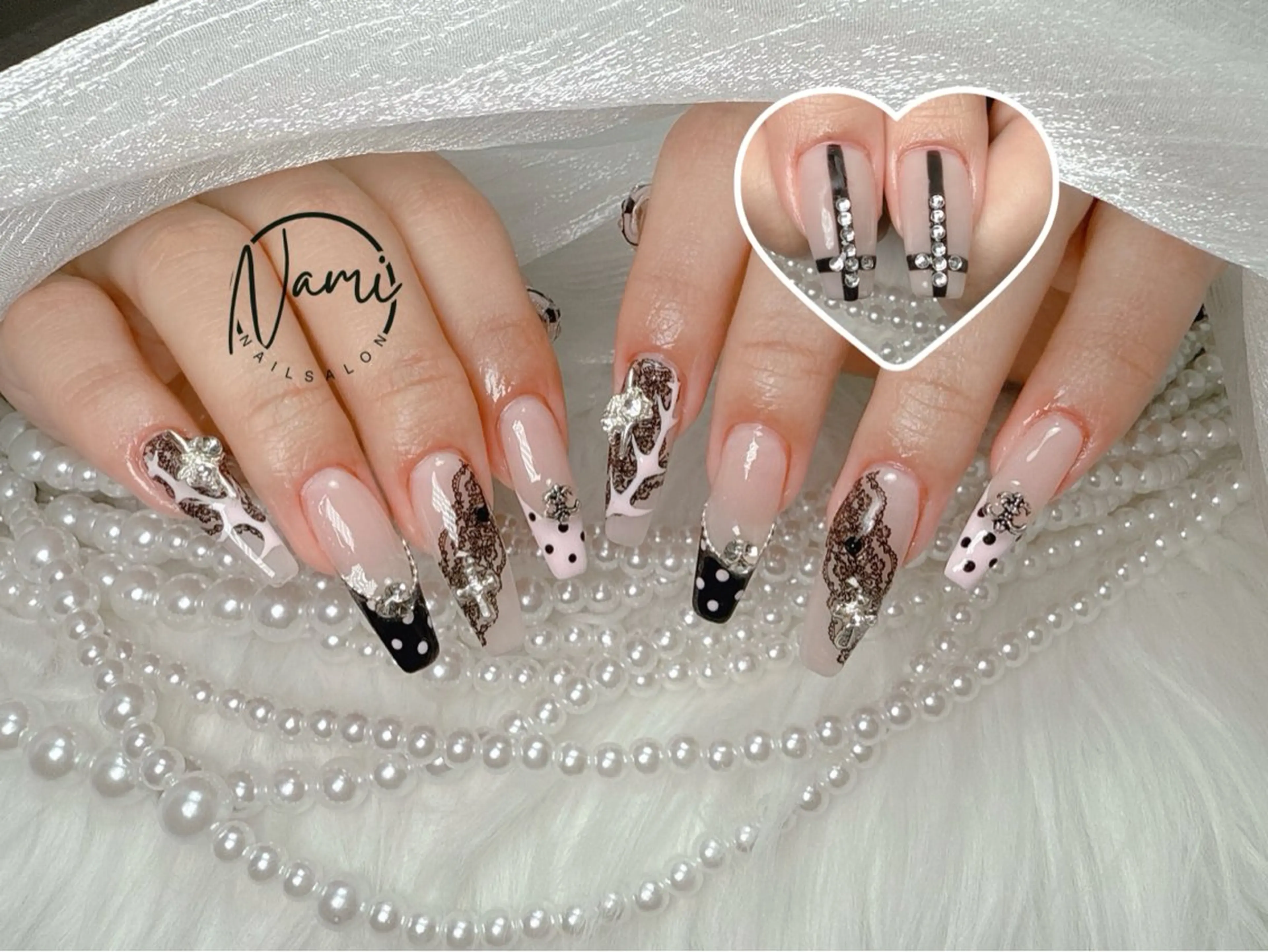 ネイル 長さ出し ガーリー 韓国ネイル ロングネイル 持ち込み ハンドネイル Nami nail salon所属・Nami nail salonのネイルデザイン