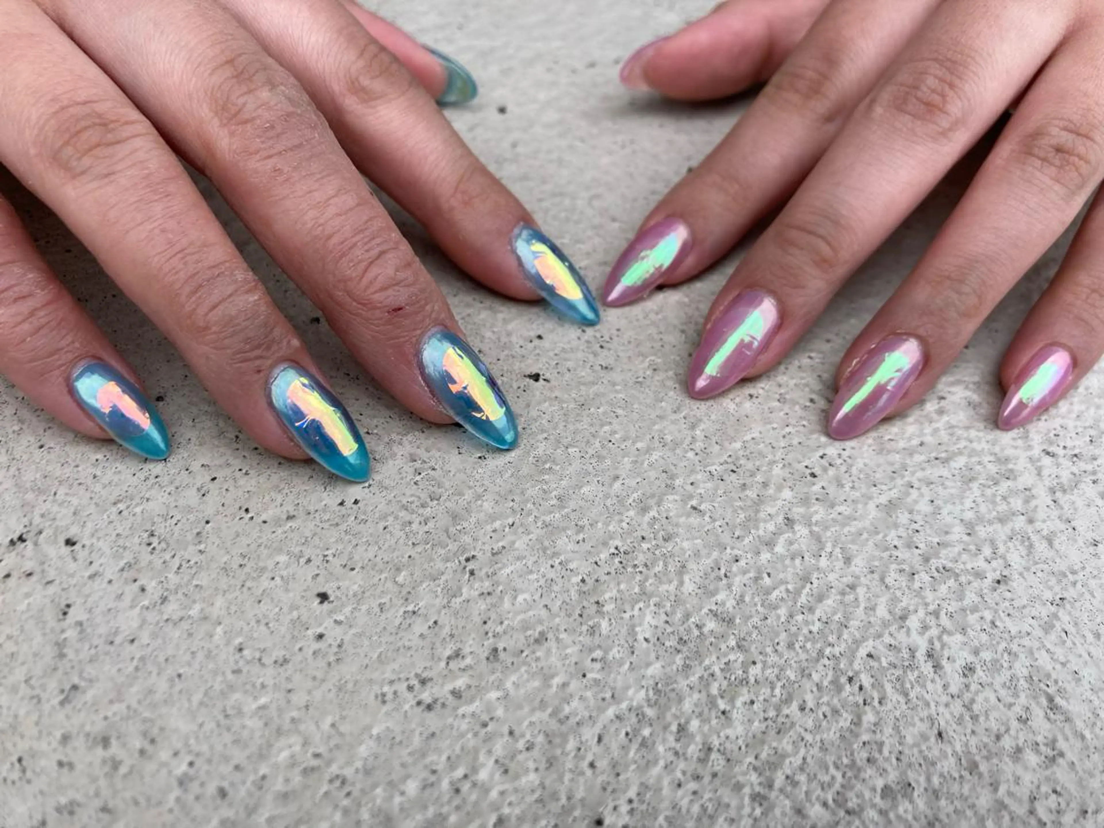 セミロング ネイル ハンドネイル フットネイル ✴︎ Delightのネイルデザイン