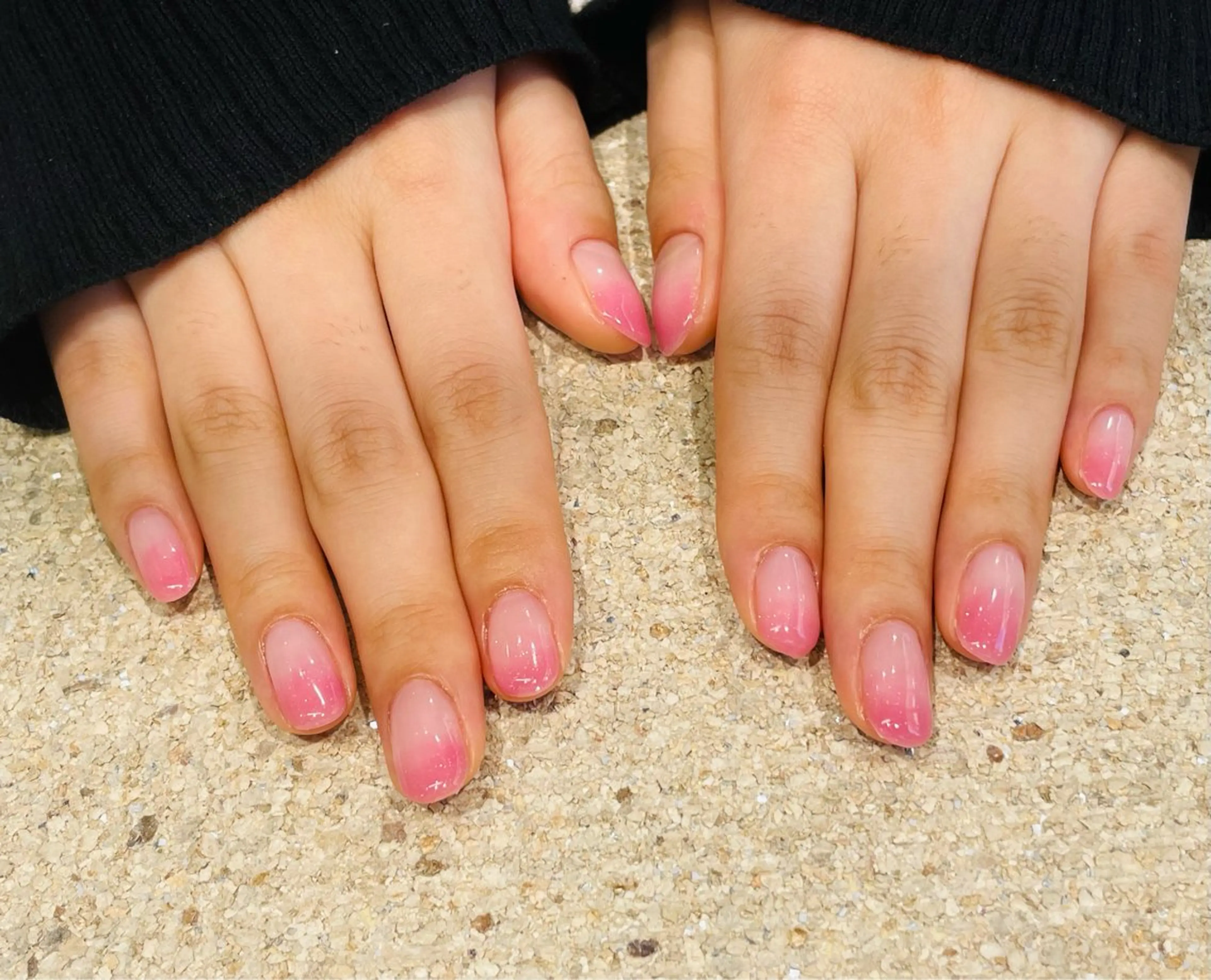 ネイル オーロラネイル グラデーション 氷ネイル・うるうるネイル キラキラネイル ラメ(グリッター) ネイルホリック三鷹店 練習用アカウントのネイルデザイン