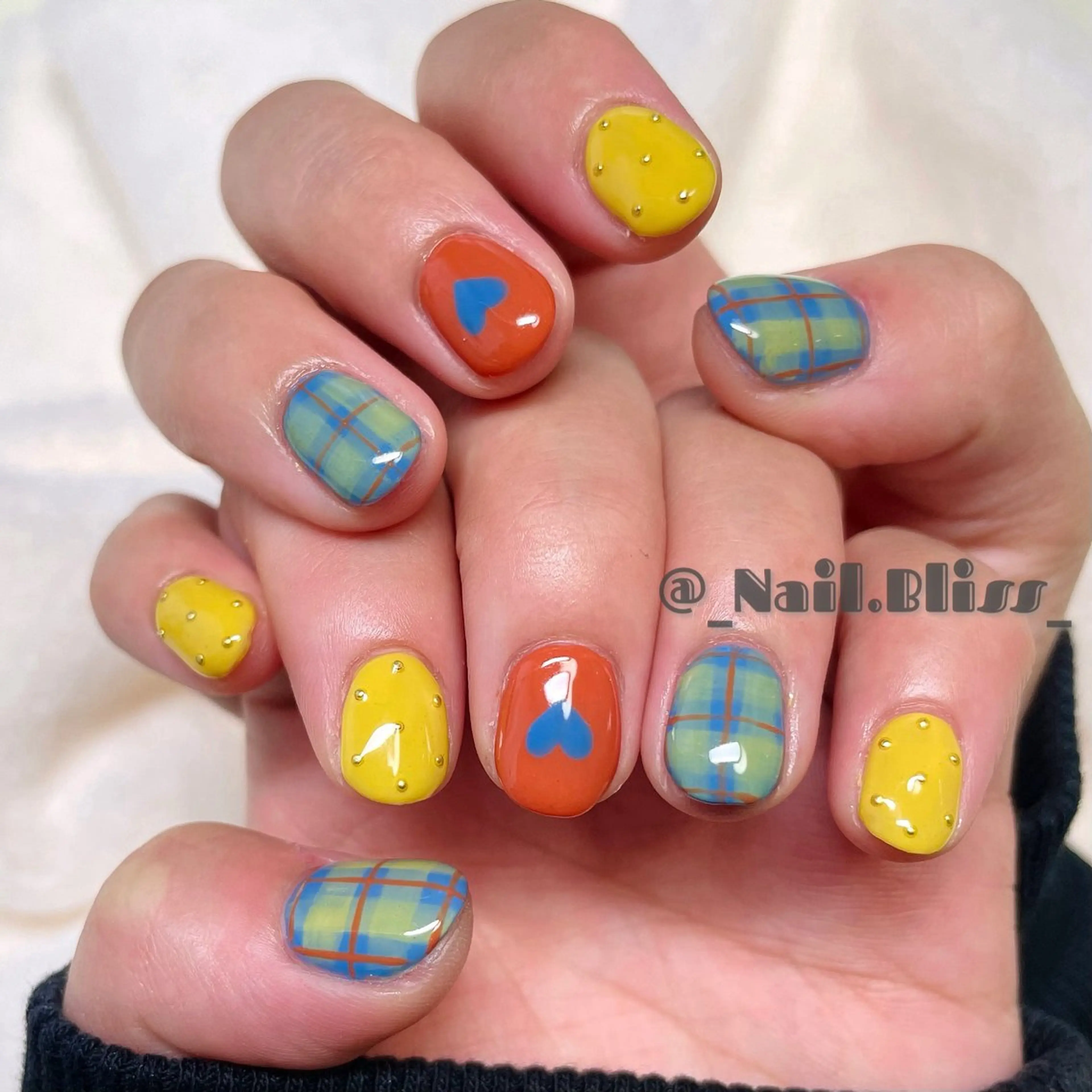 ネイル ハンドネイル NAIL BLISSのネイルデザイン