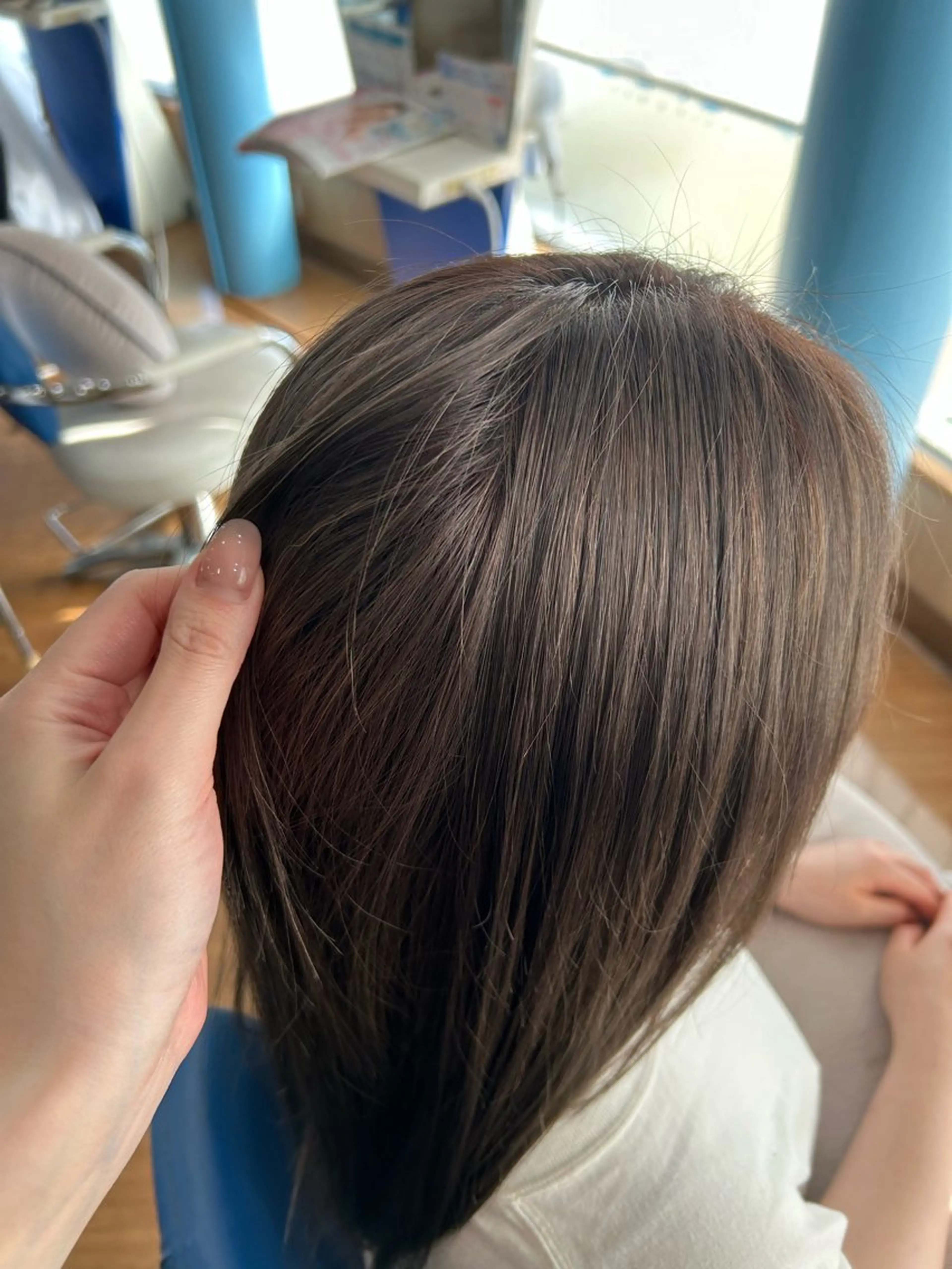 ロング カラー 透明感カラー グレージュ ヘアカラー トリートメント hair＆make CIEL所属・武井 哉子のヘアスタイル