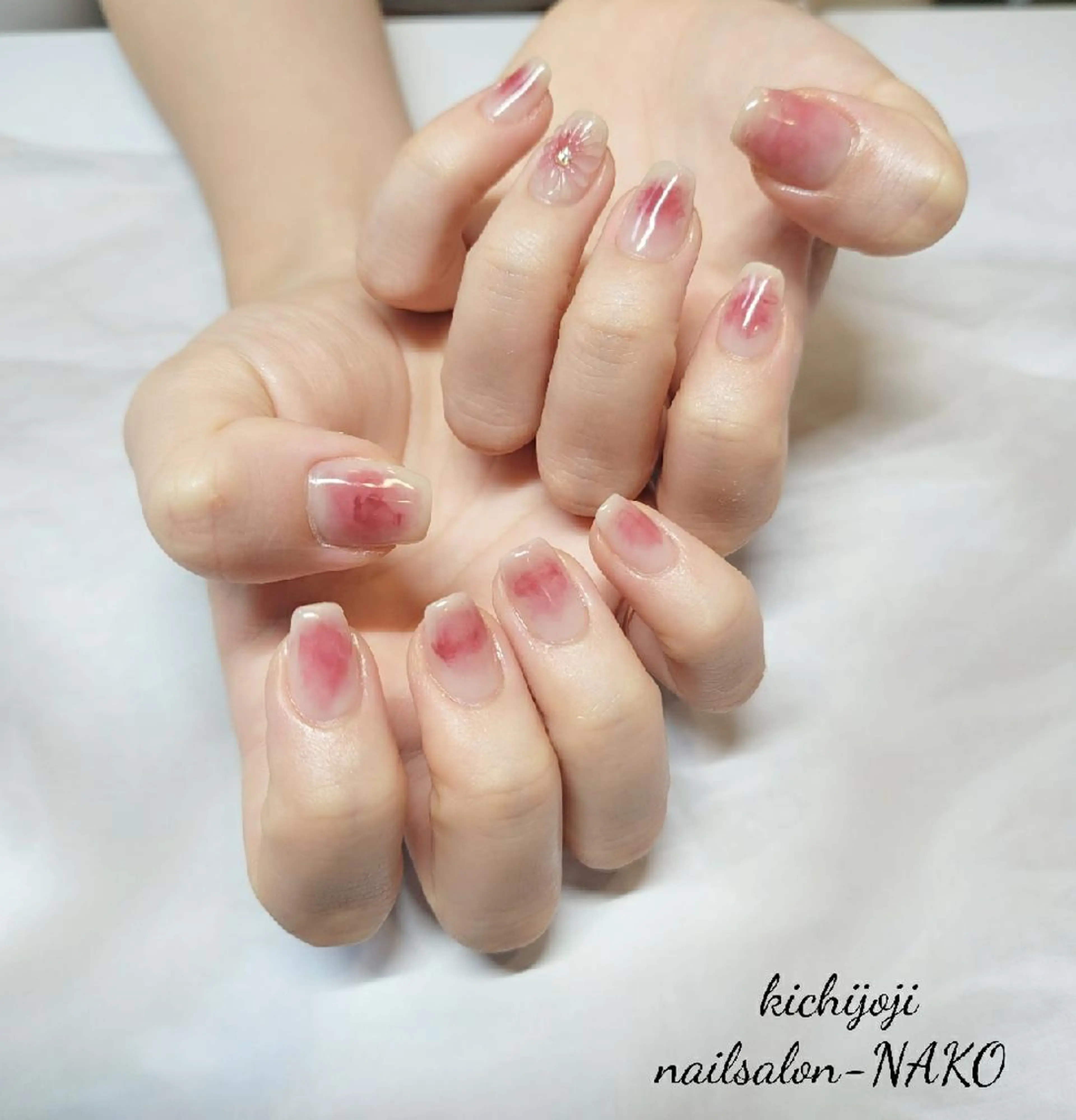 ネイル Salon-NAKO 🐷shirai🐷のネイルデザイン