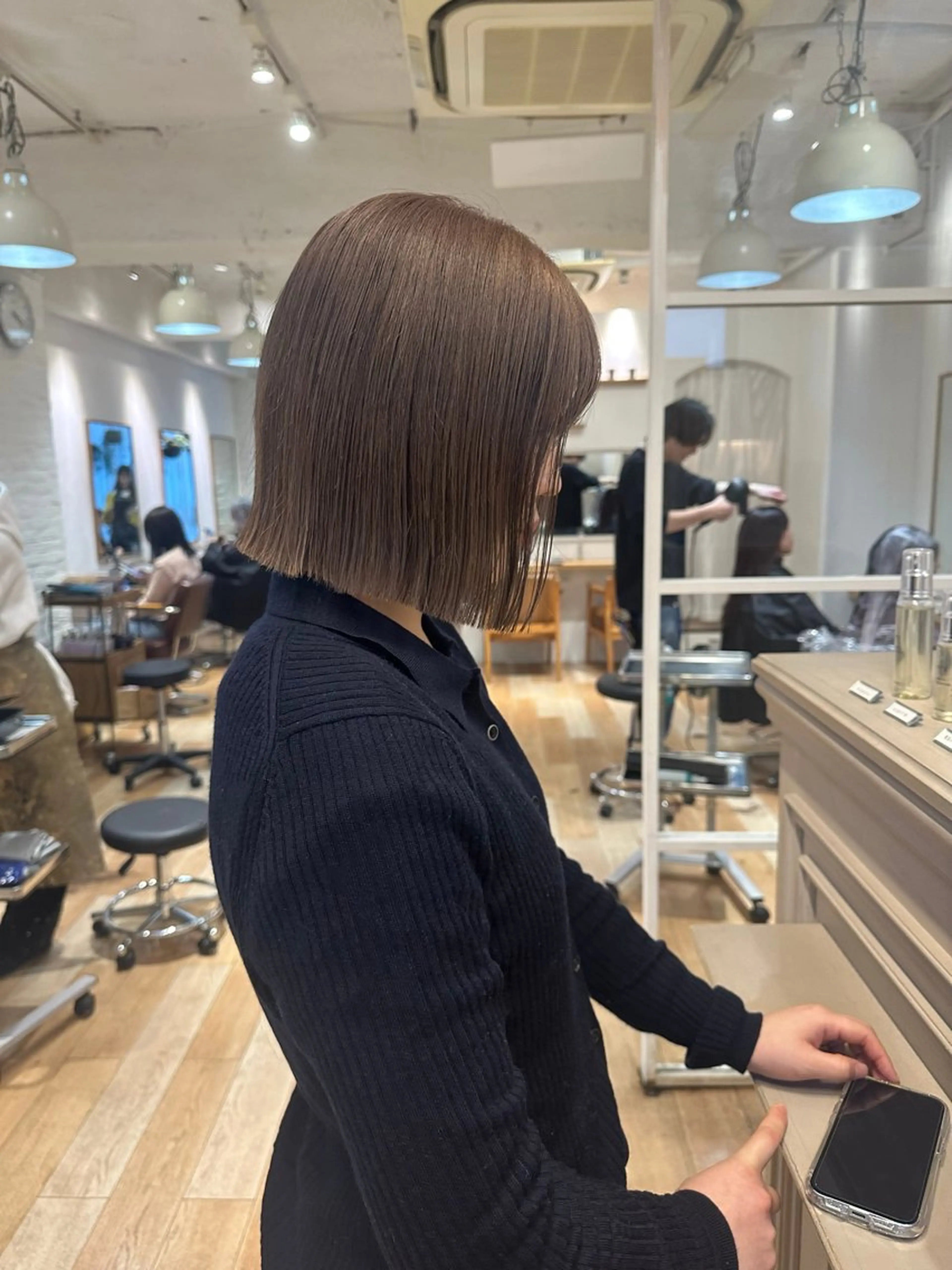 ショート カラー ブリーチ ハイトーンカラー ブリーチなしカラー ボブ カット ヘアカラー トリートメント REINA☁️透明感 カラー/ぷつっと♡のヘアスタイル