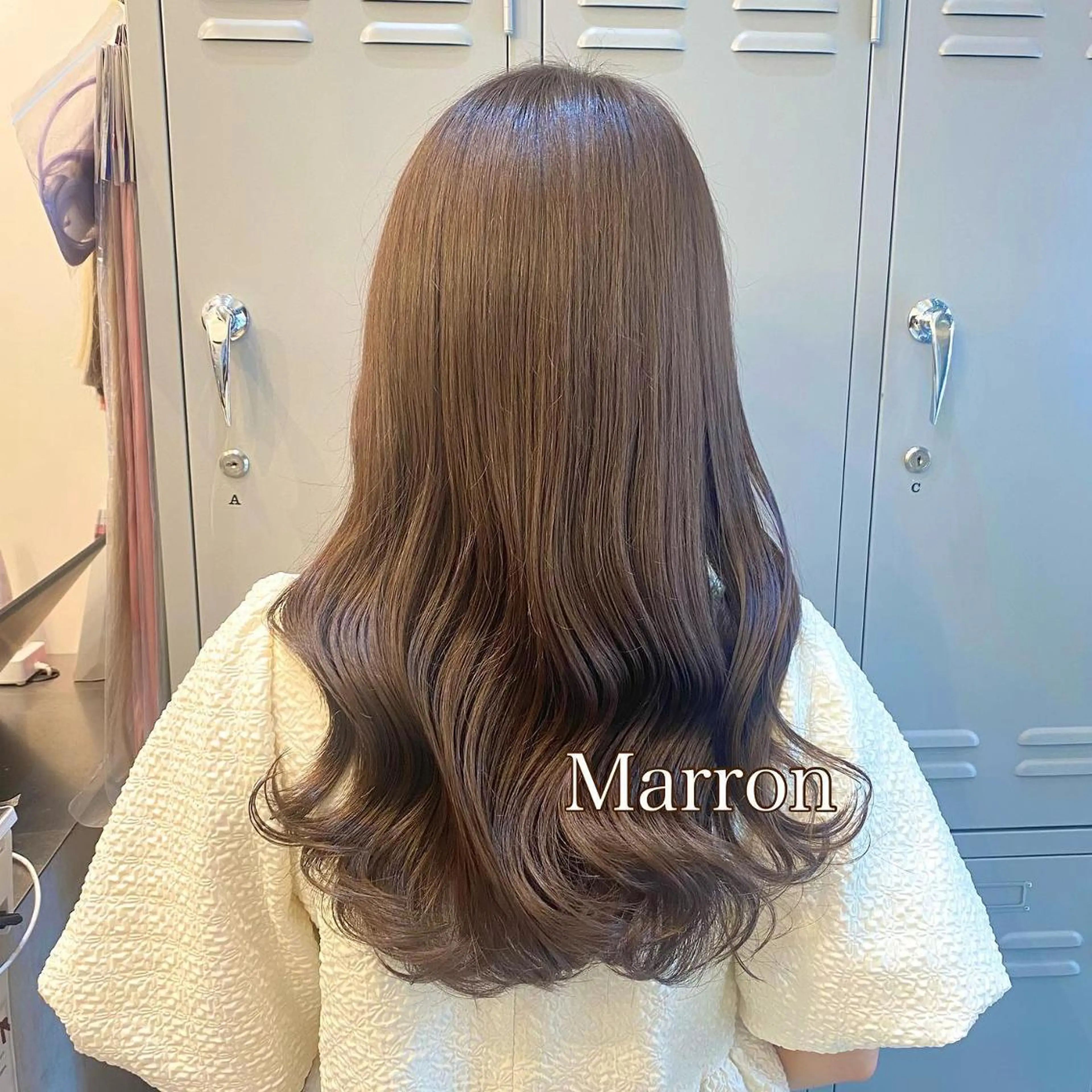 セミロング カラー ヘアアレンジ 🌷愛されヘア🌷 伊藤　万裕のヘアスタイル