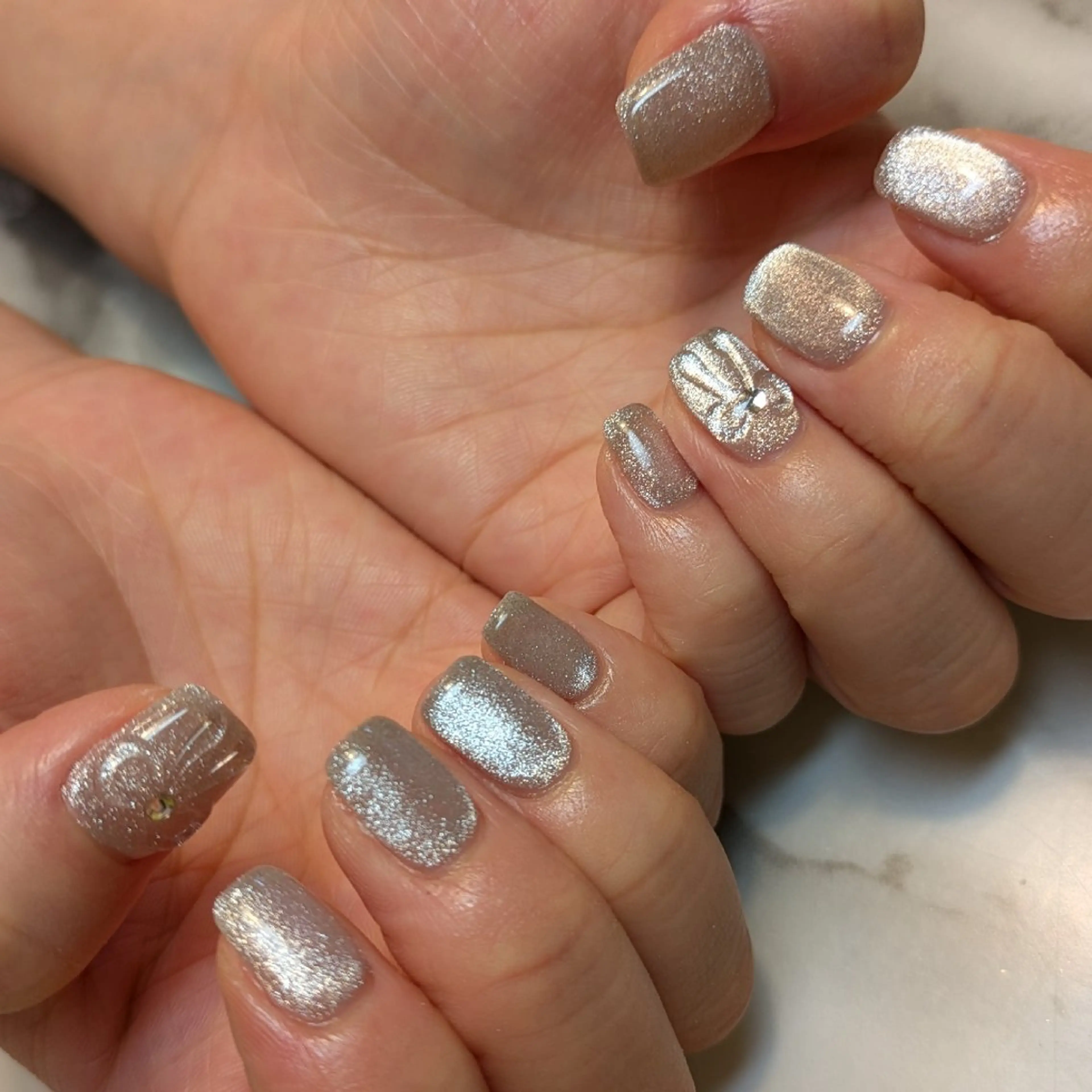 ネイル マグネットネイル ジェヌインネイル 河内のネイルデザイン