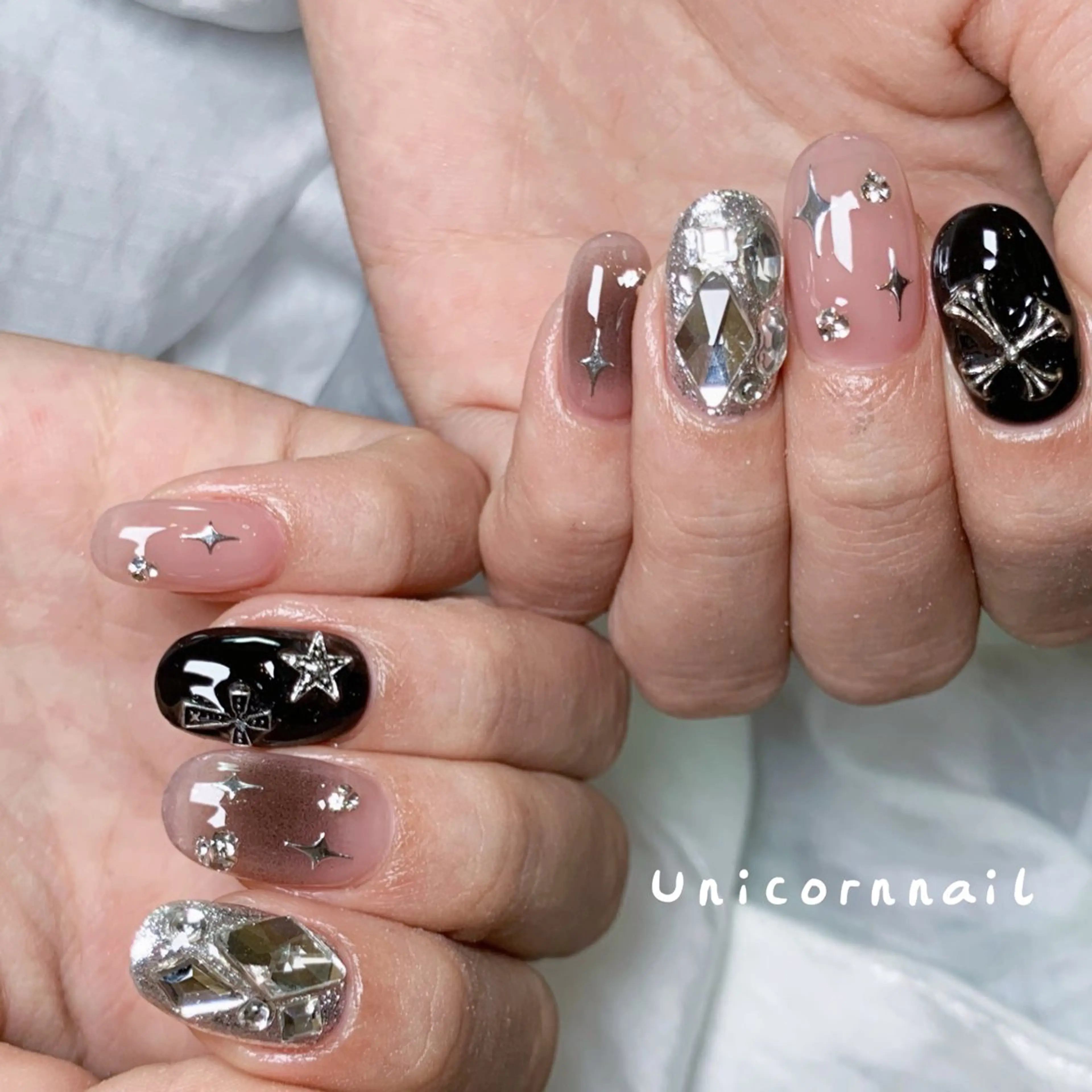ネイル UnicornNail所属・Unicorn Nail 矢場町店のネイルデザイン