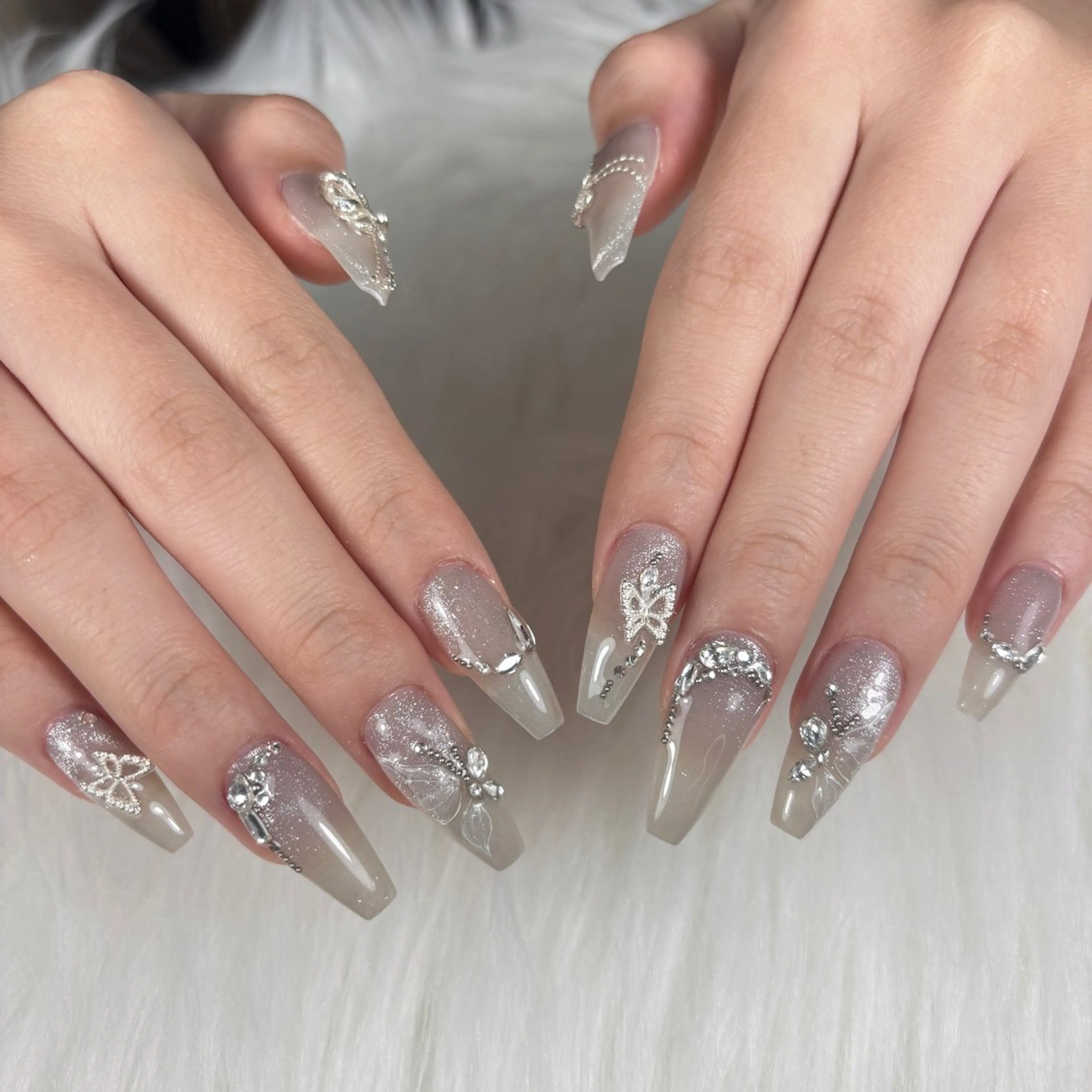 ネイル QUEENSNAIL STUDIOのネイルデザイン