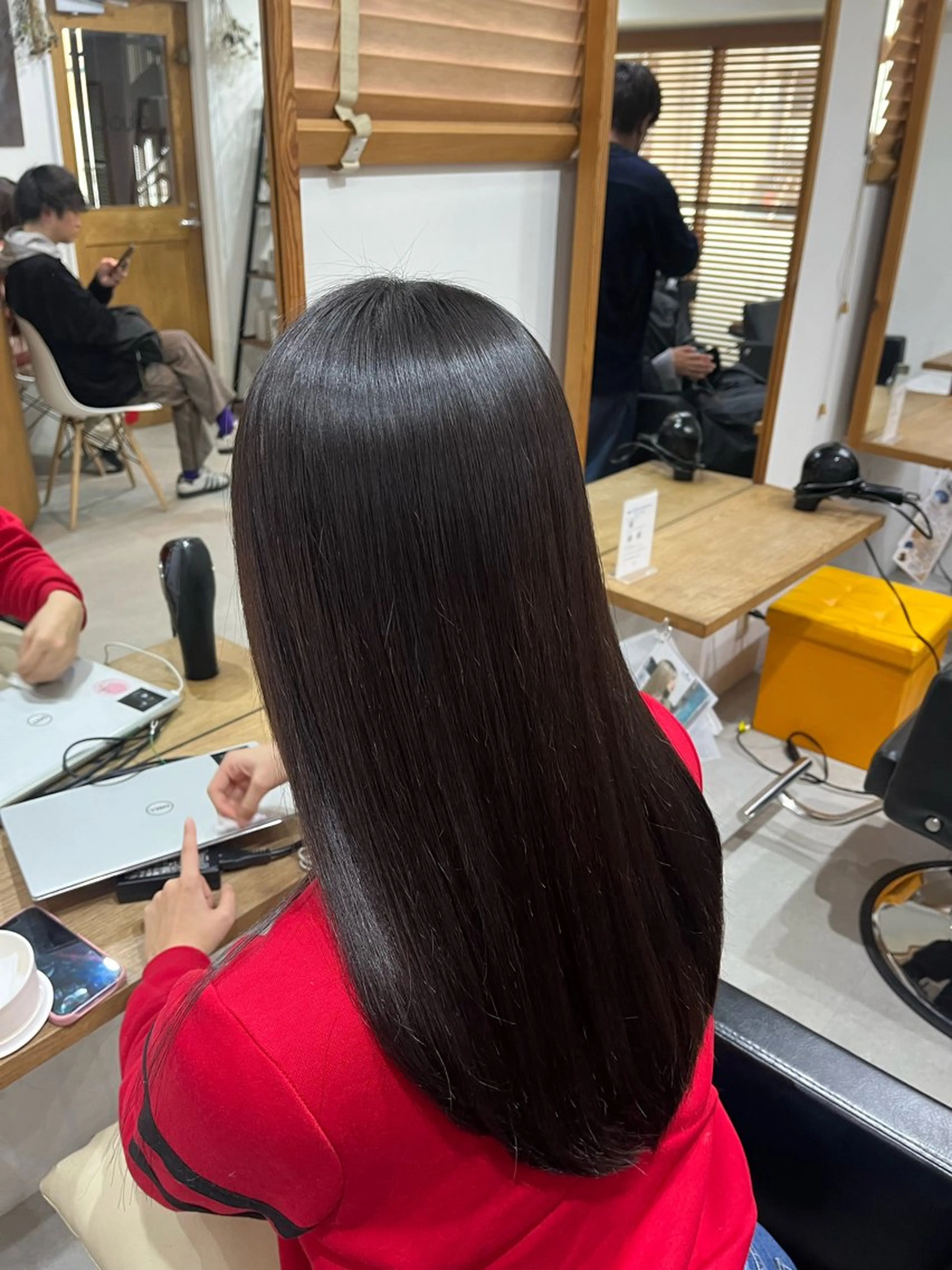 ロング カラー ✨🎨ブリーチなし 透明感カラー✨美友のヘアスタイル