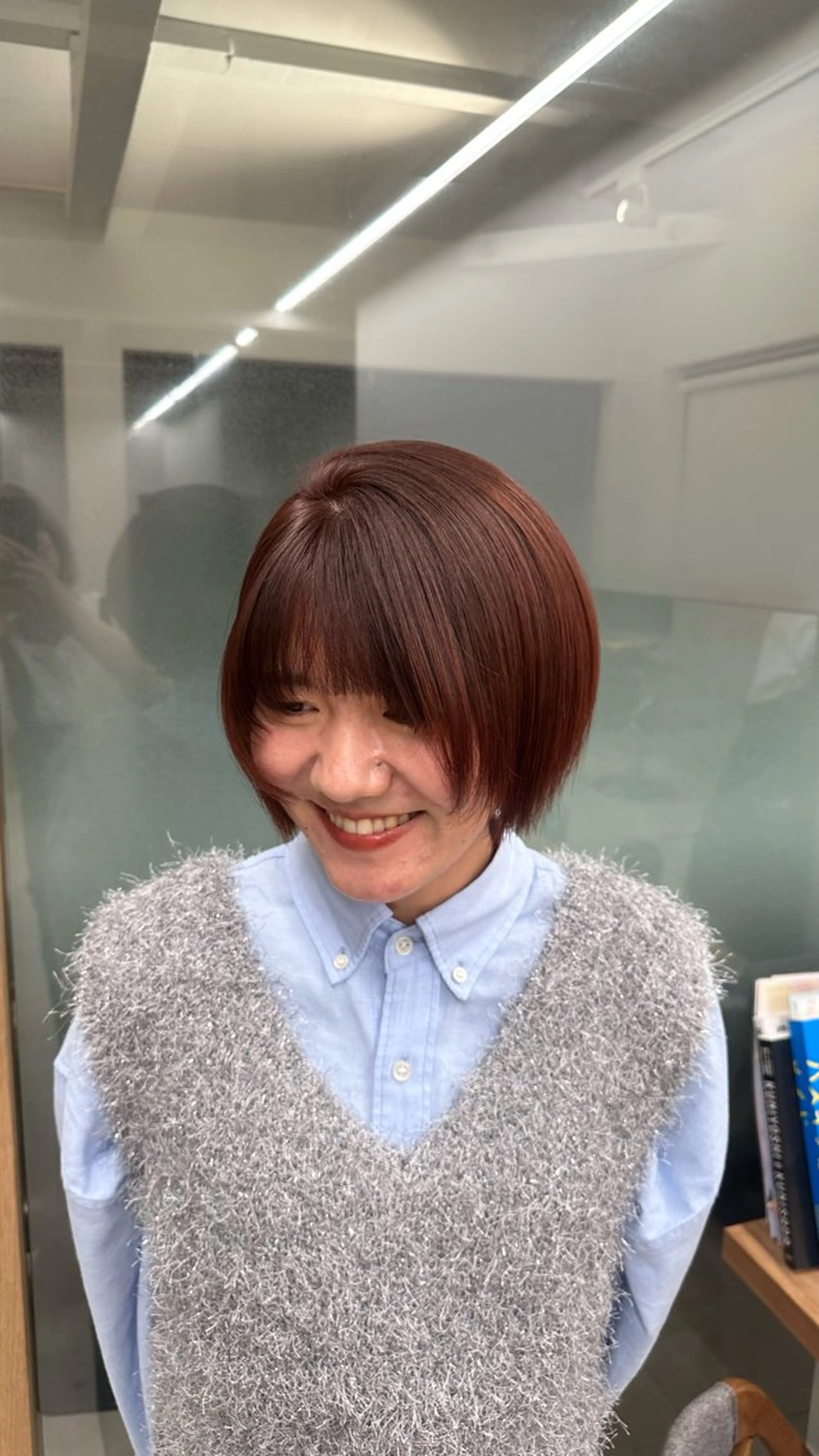 ショート カラー Lomalia Rukaのヘアスタイル