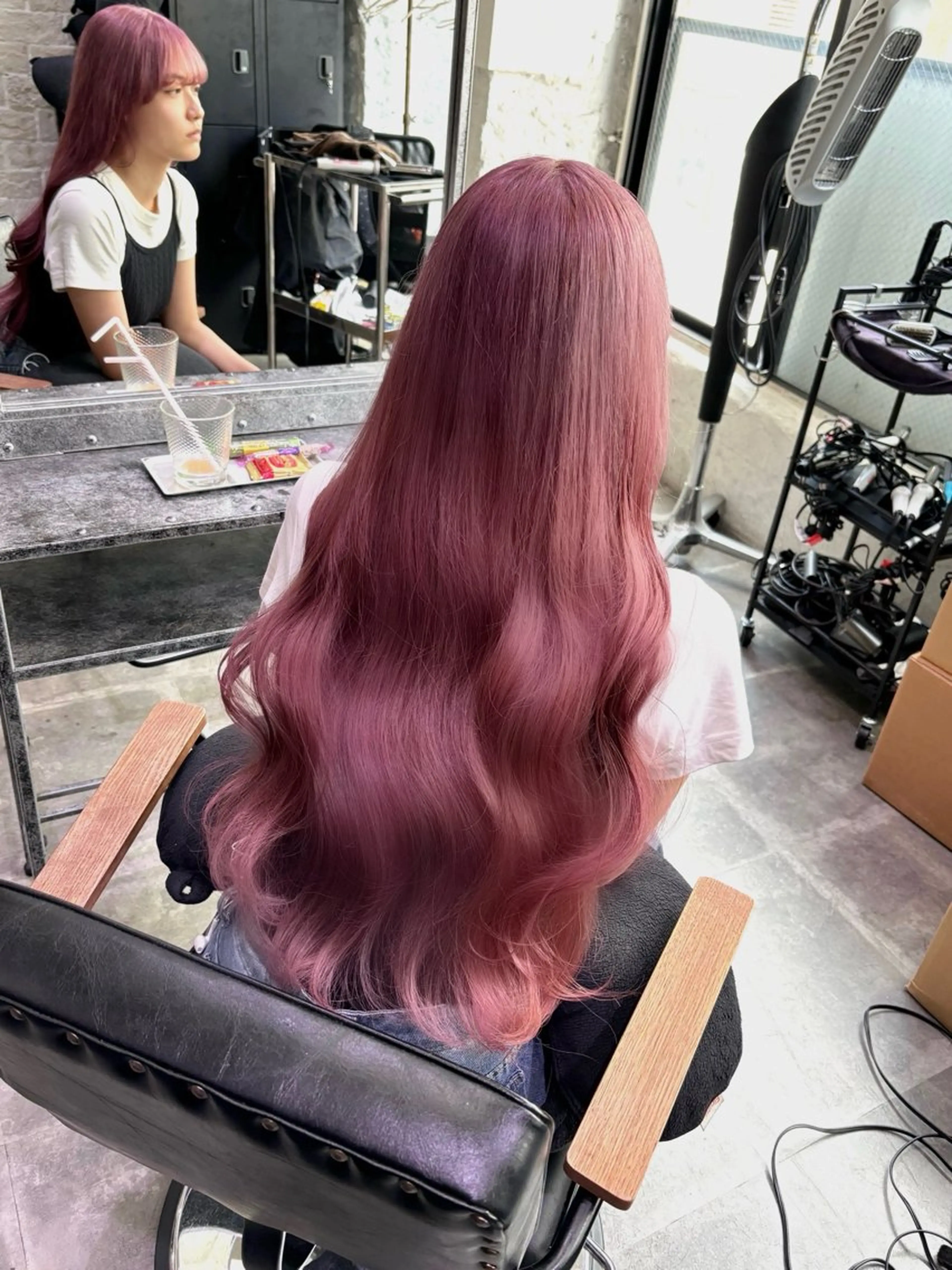 カラー AYANE 韓国ヘア /レイヤーカットのヘアスタイル