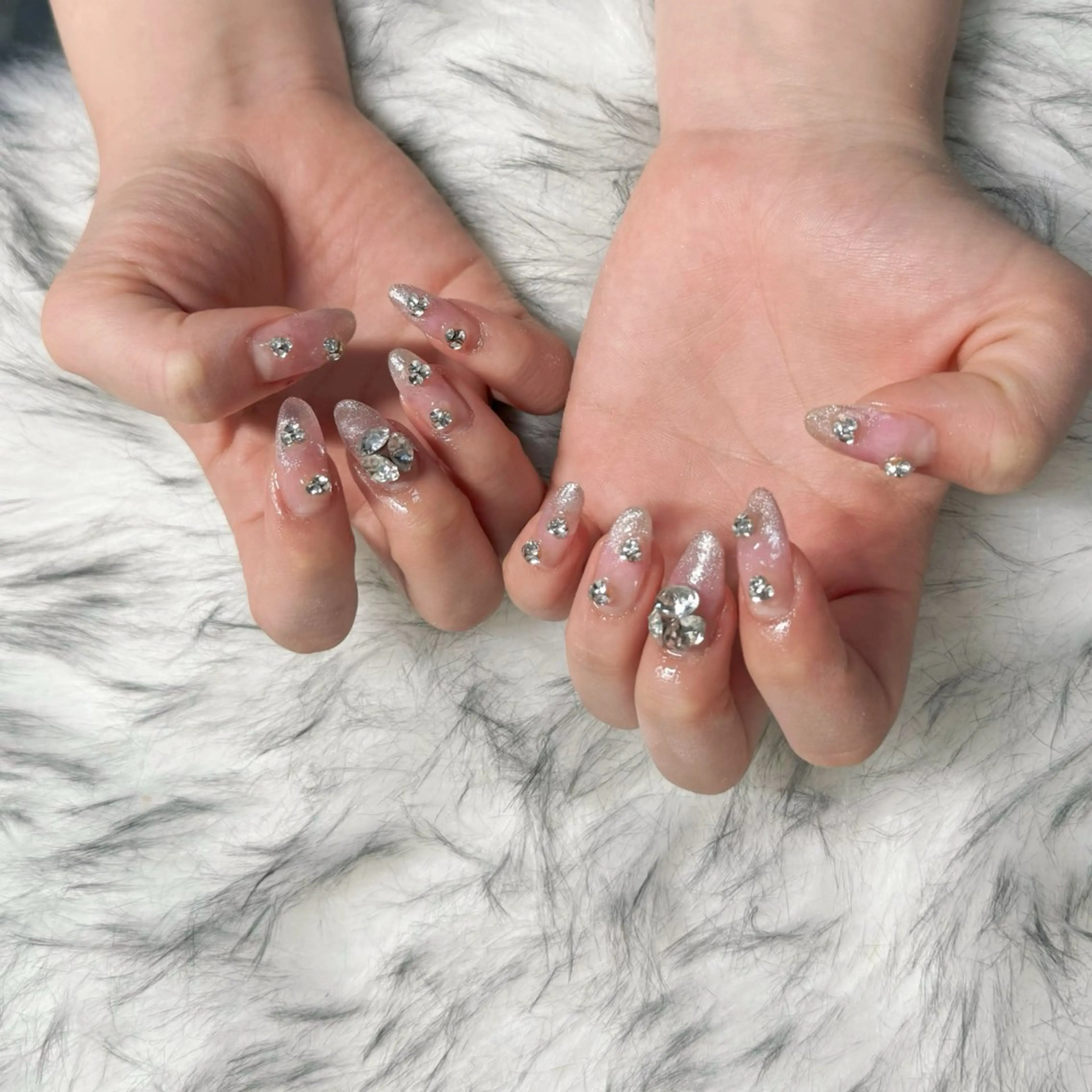 ロング ハンドネイル mao .のネイルデザイン