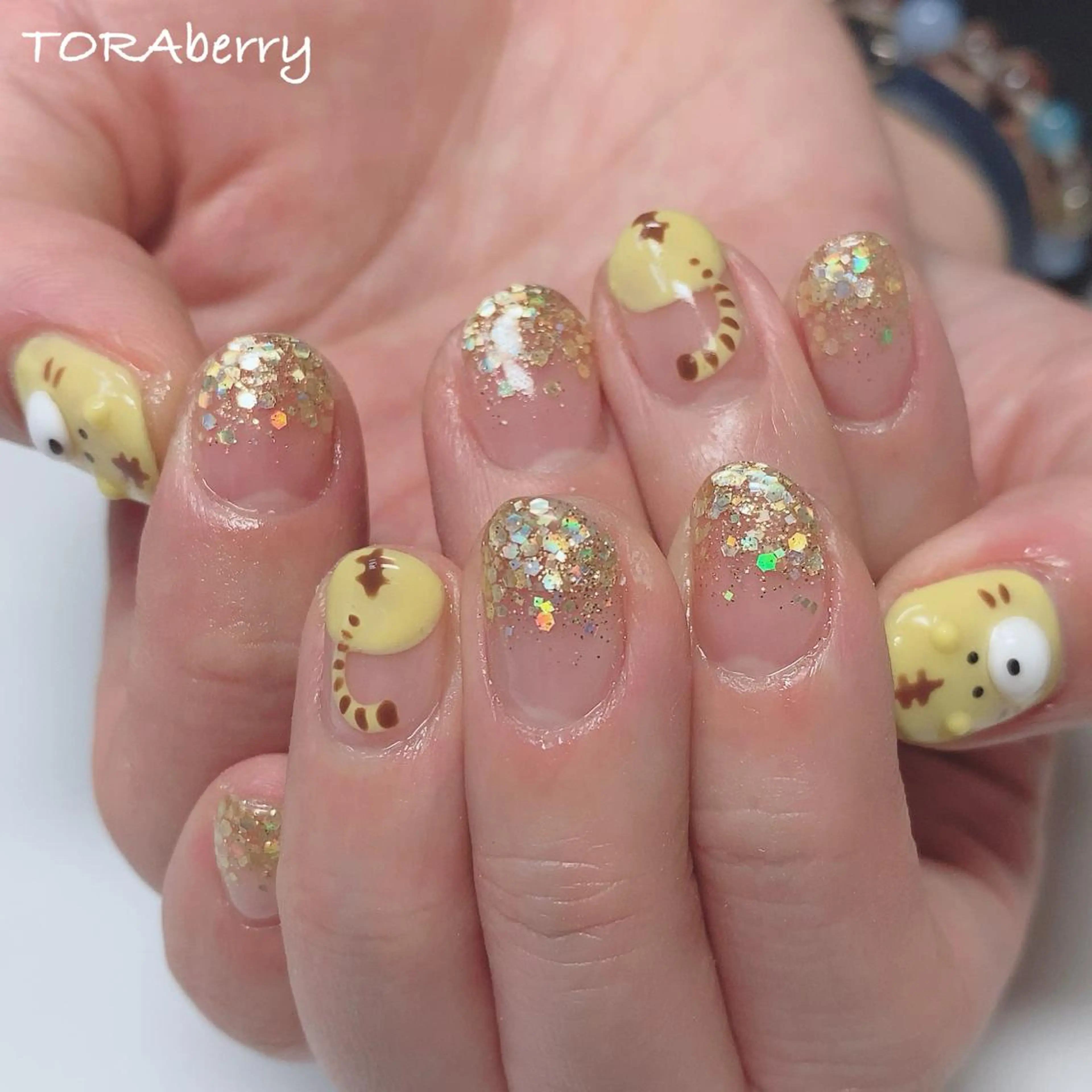 ネイル ハンドネイル ネイリスト なつみのネイルデザイン