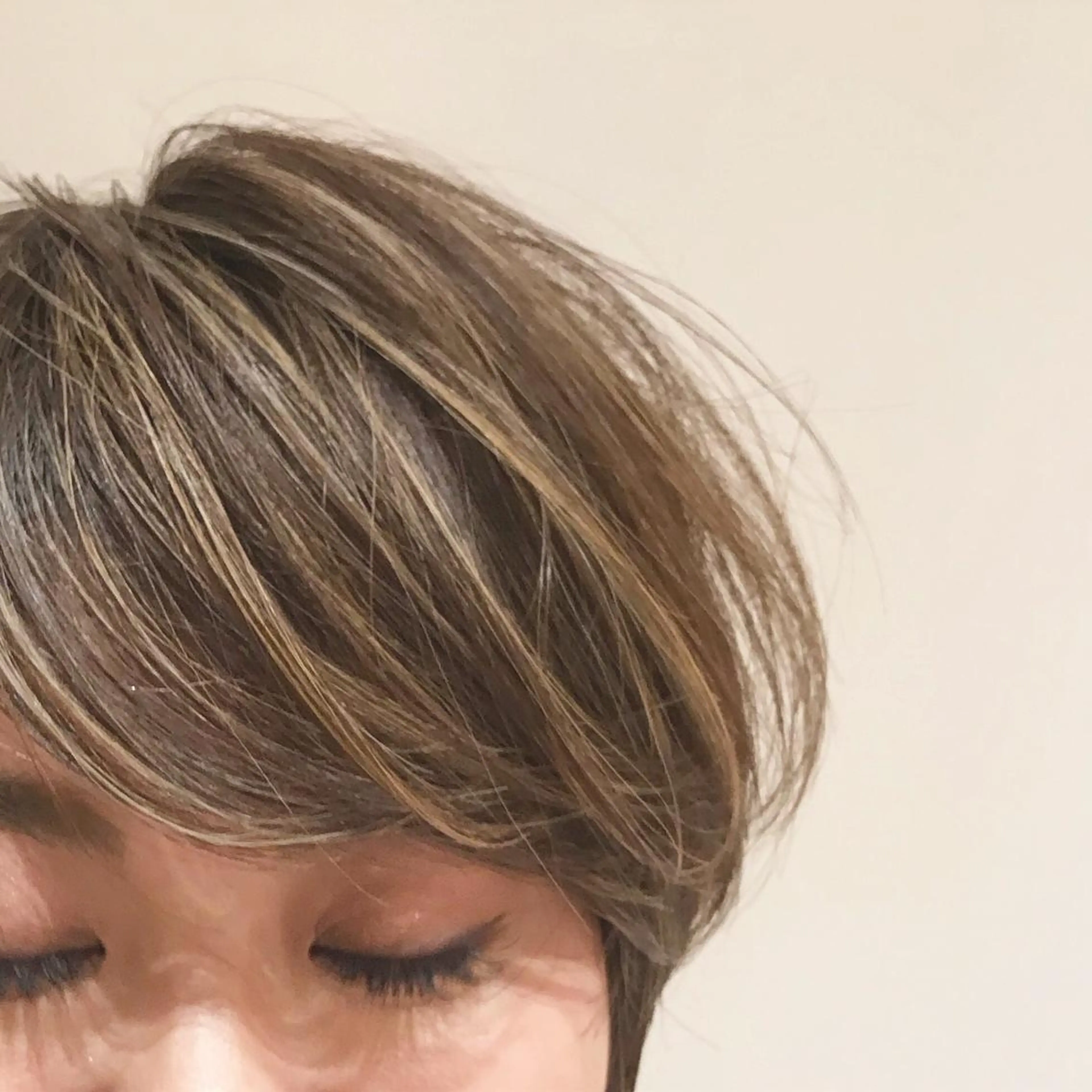 ショート ショートヘア、ボブ こやさん　コヤマのヘアスタイル