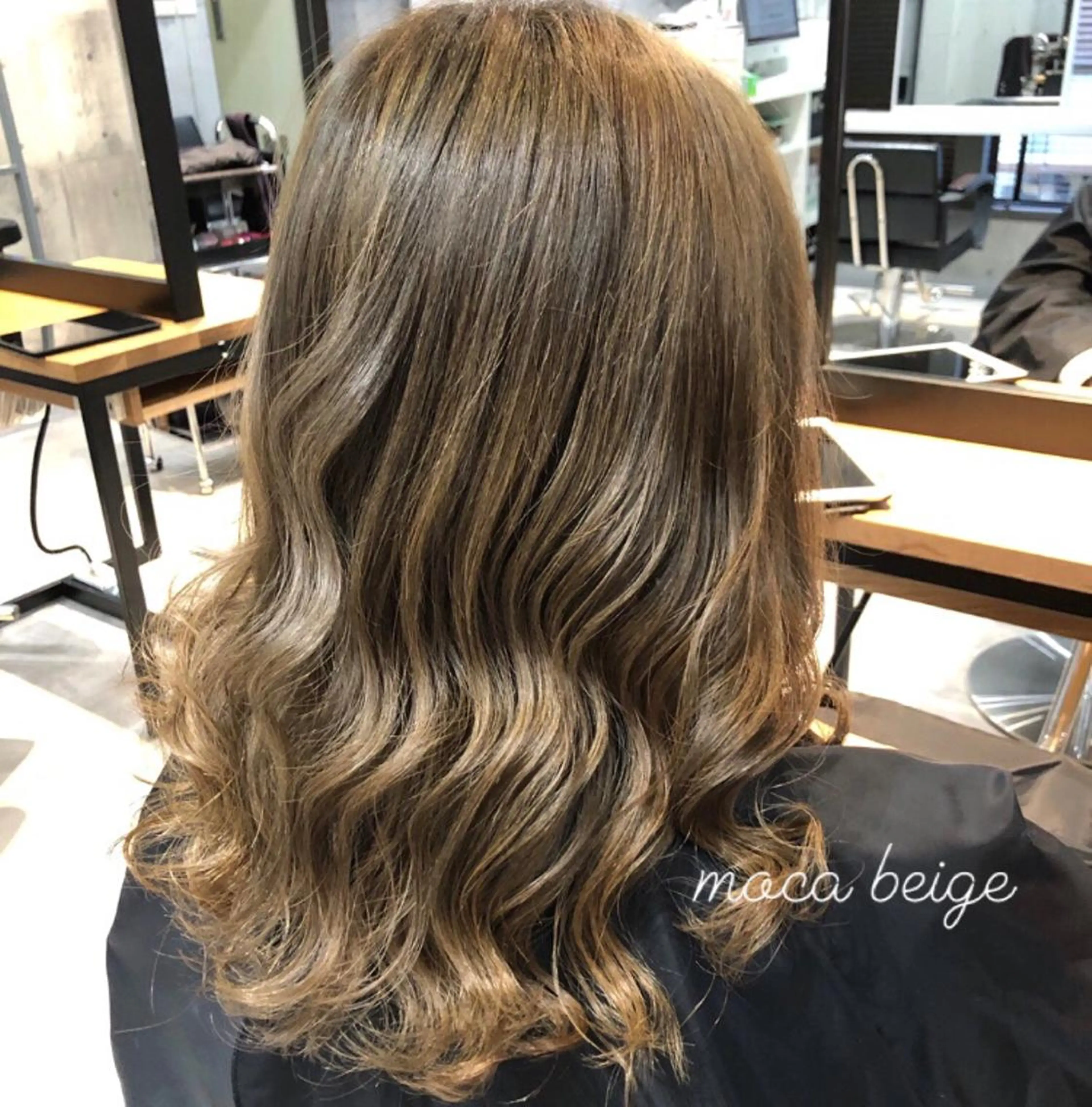 カラー オオカワユウキ 🎀newi池袋のヘアスタイル