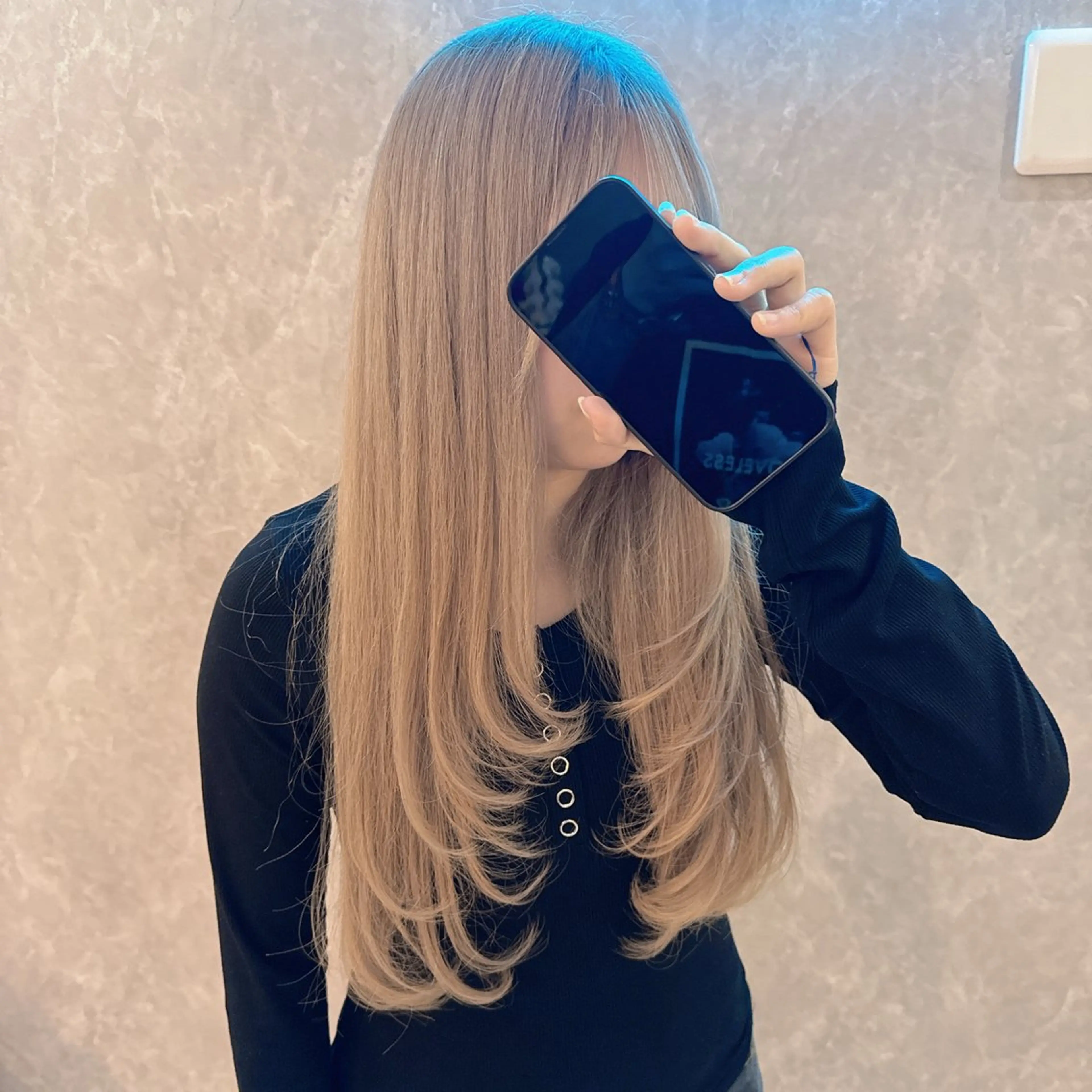 ロング カラー バレイヤージュ ブリーチ ケアブリーチ ダブルカラー イヤリングカラー ヘアカラー トリートメント デザインカラー 髪質改善Lilithのその他イメージ