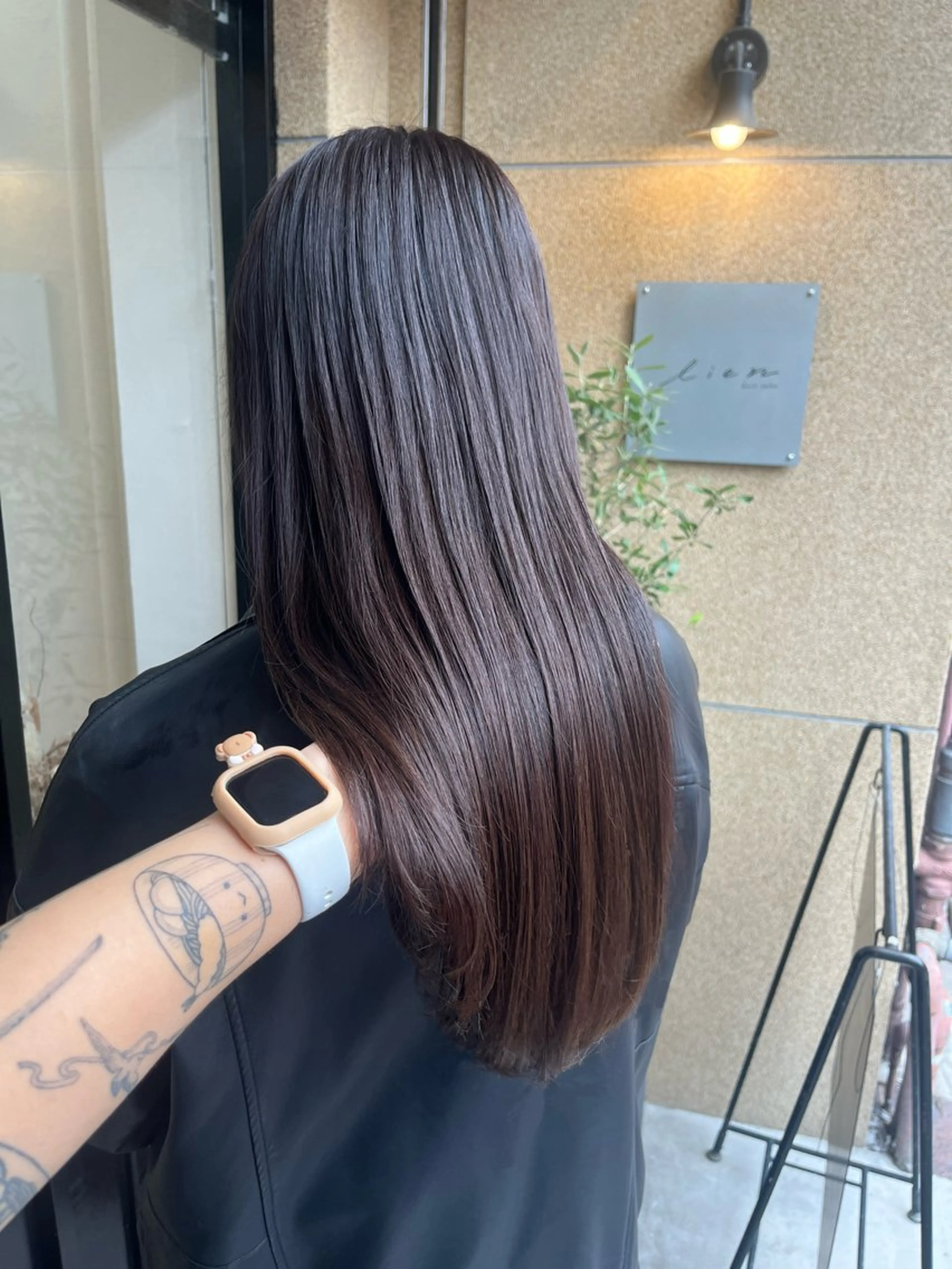 ロング 縮毛矯正 hair salon lien所属・タブチ ヒナコのヘアスタイル