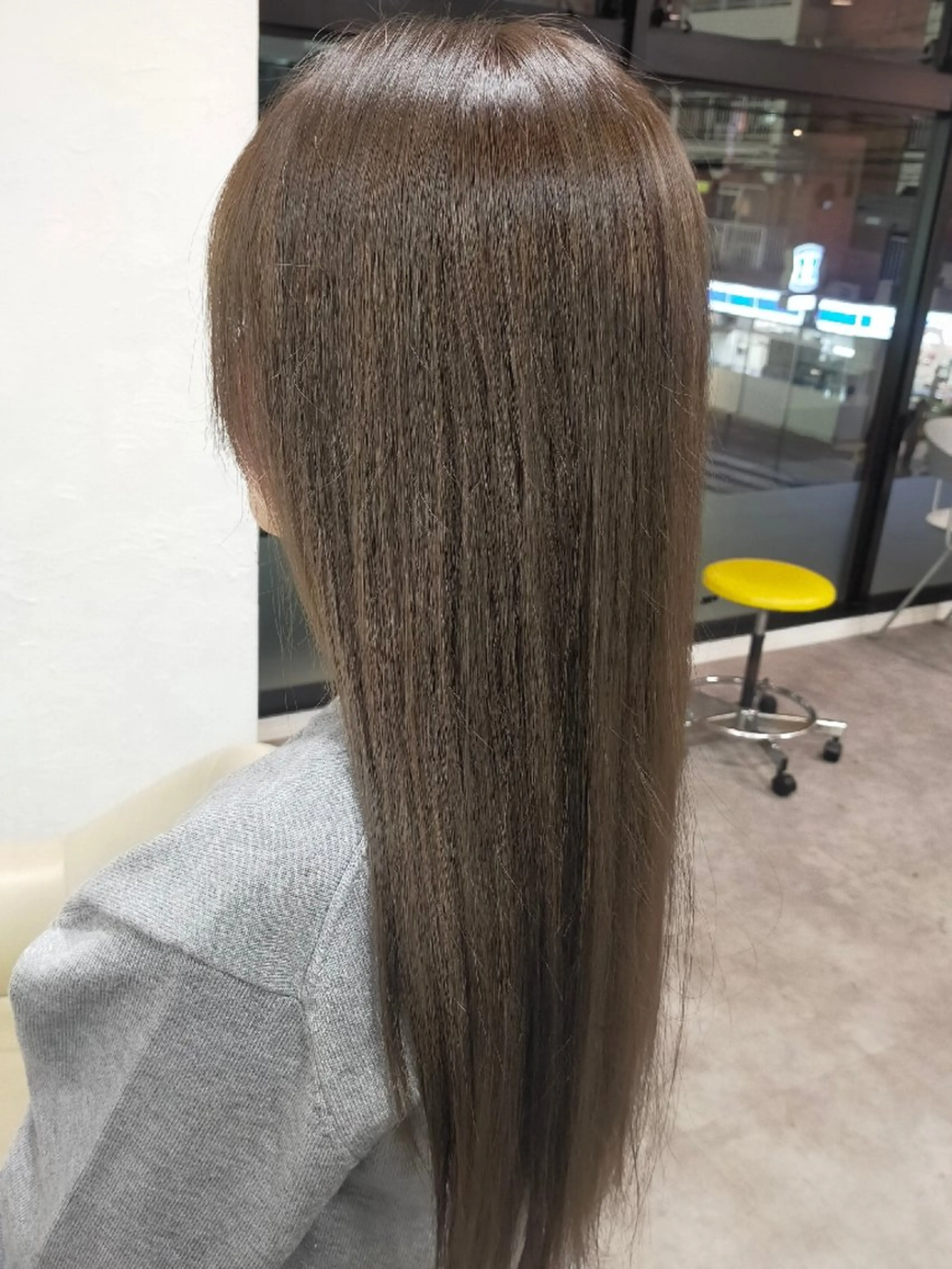 カラー ヘアカラー トリートメント SiLO 🎀 𝕂𝕒𝕟𝕟𝕒のヘアスタイル