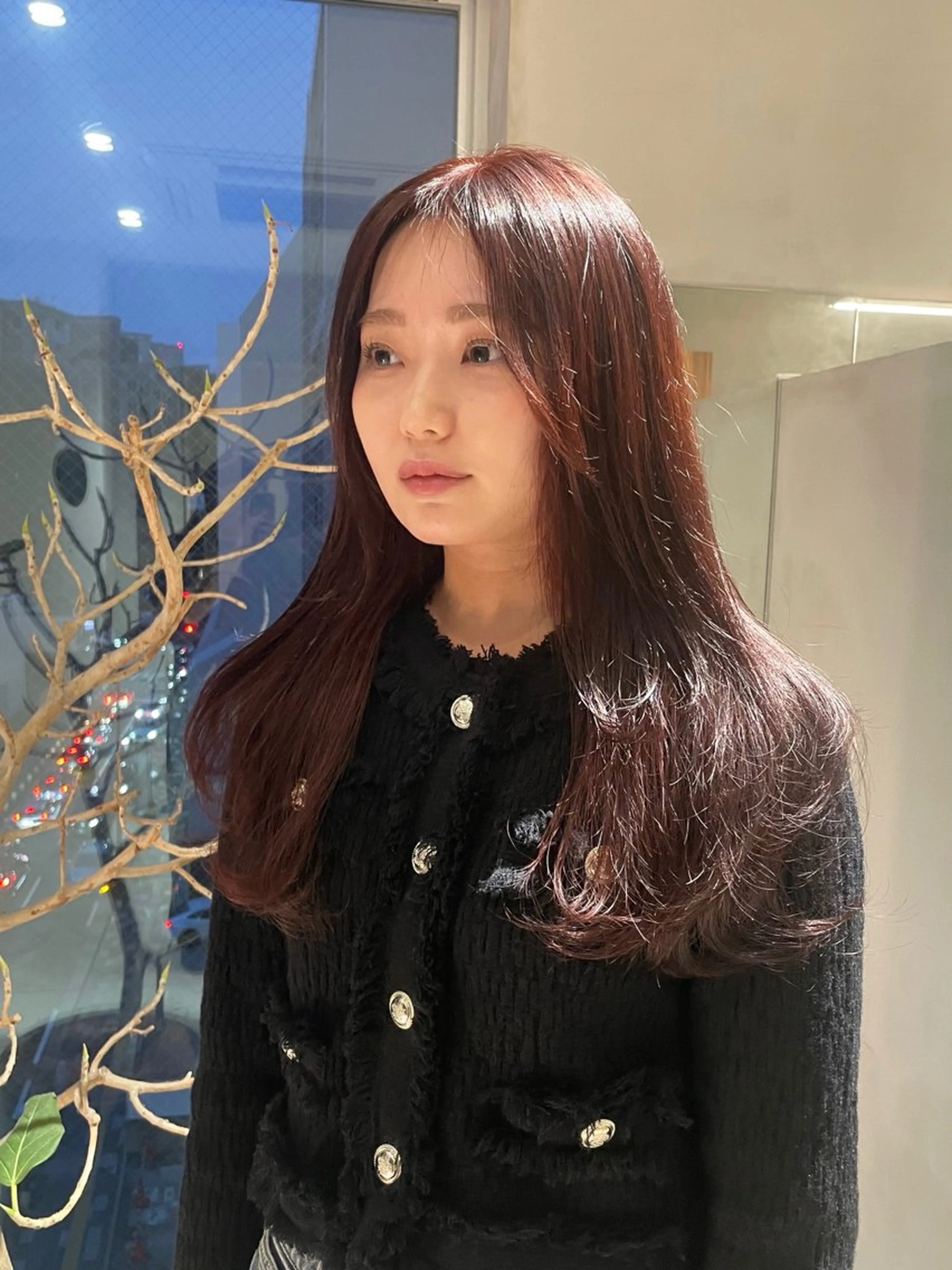 ロング RIN⌇ レイヤー⌇ 艶カラー🌙のヘアスタイル