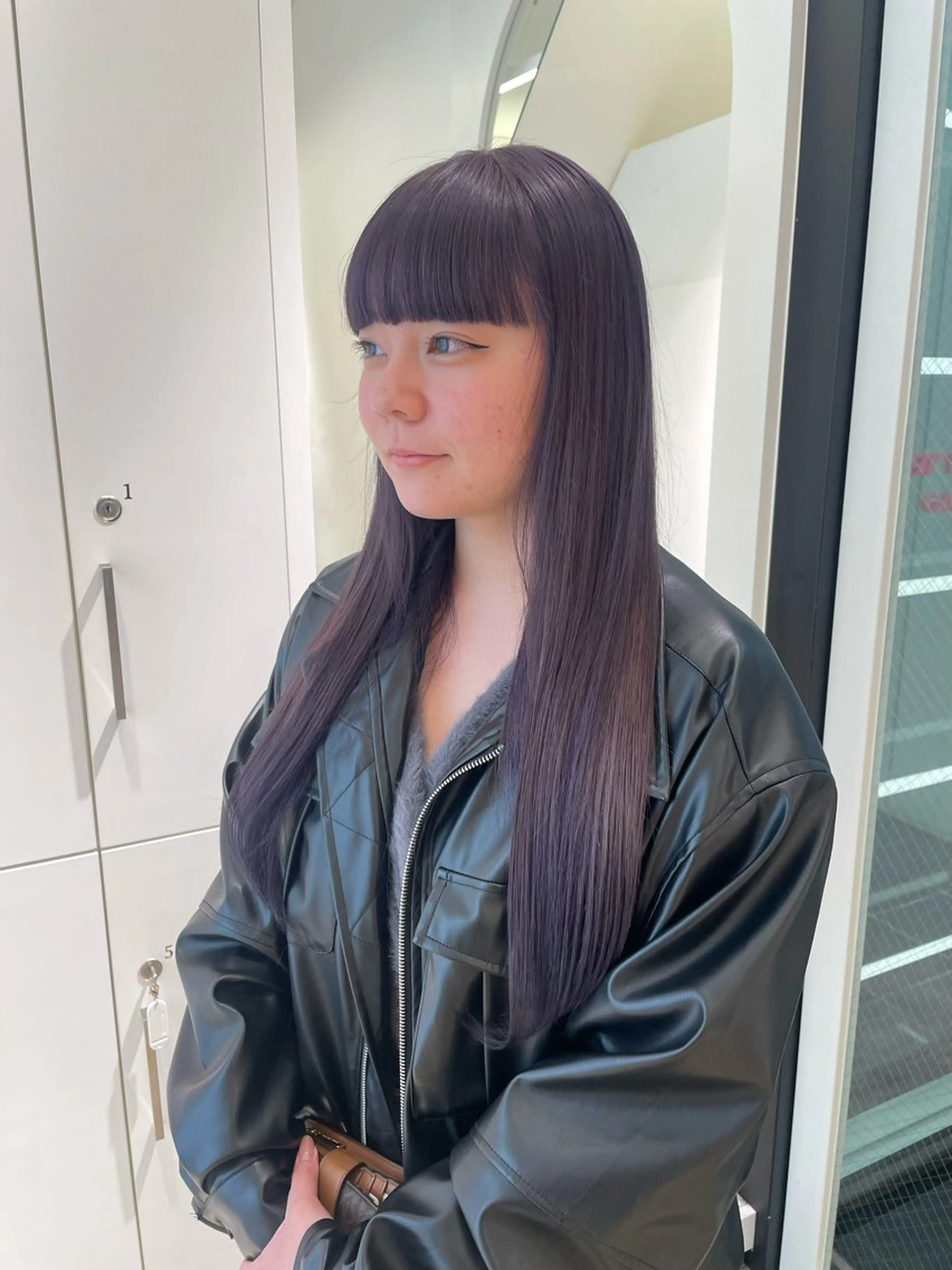 ロング カラー ヘアカラー ParveMix 🩶🫧入江 香名のヘアスタイル