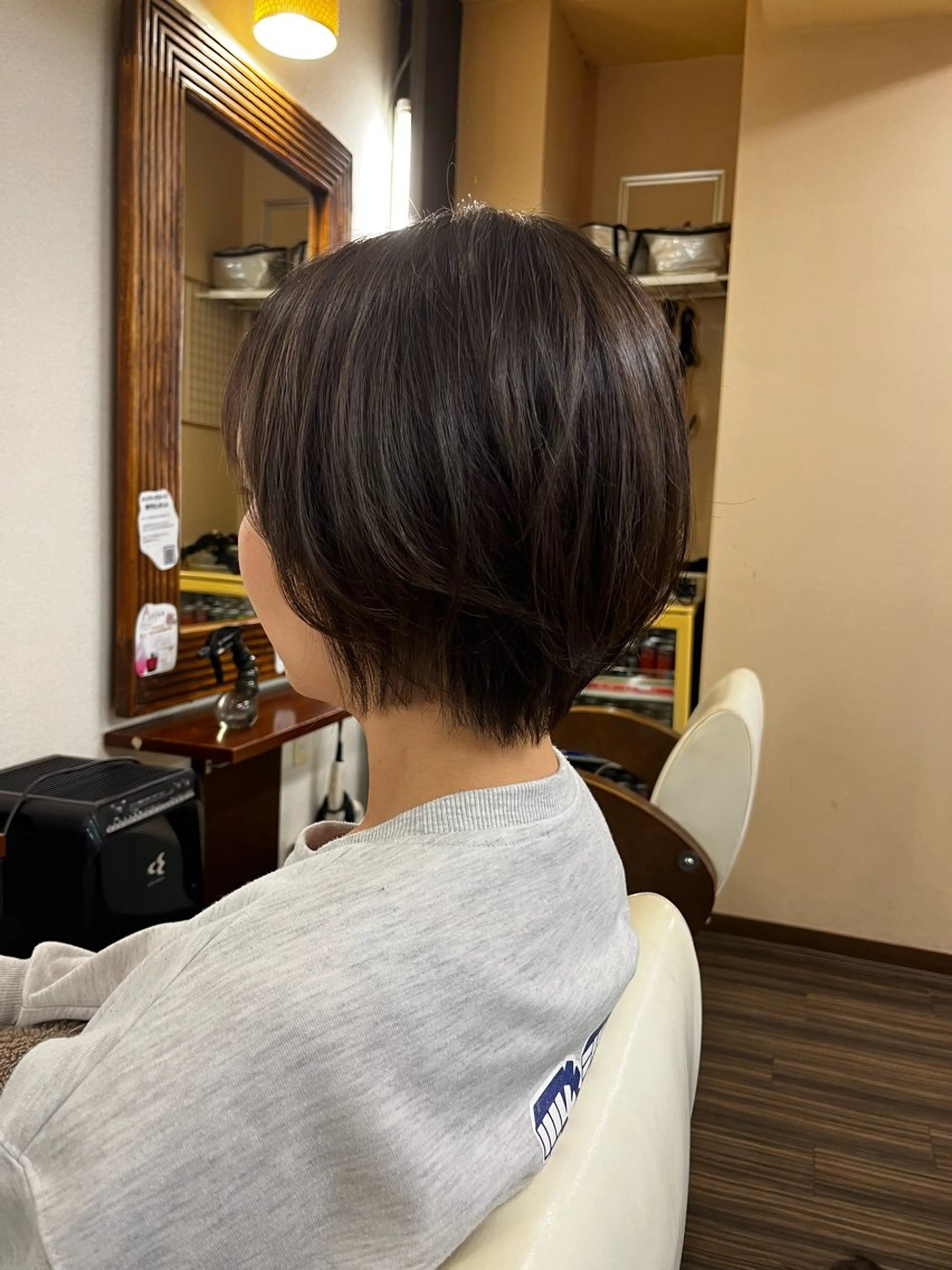 ショート 西形 梨瑚のヘアスタイル