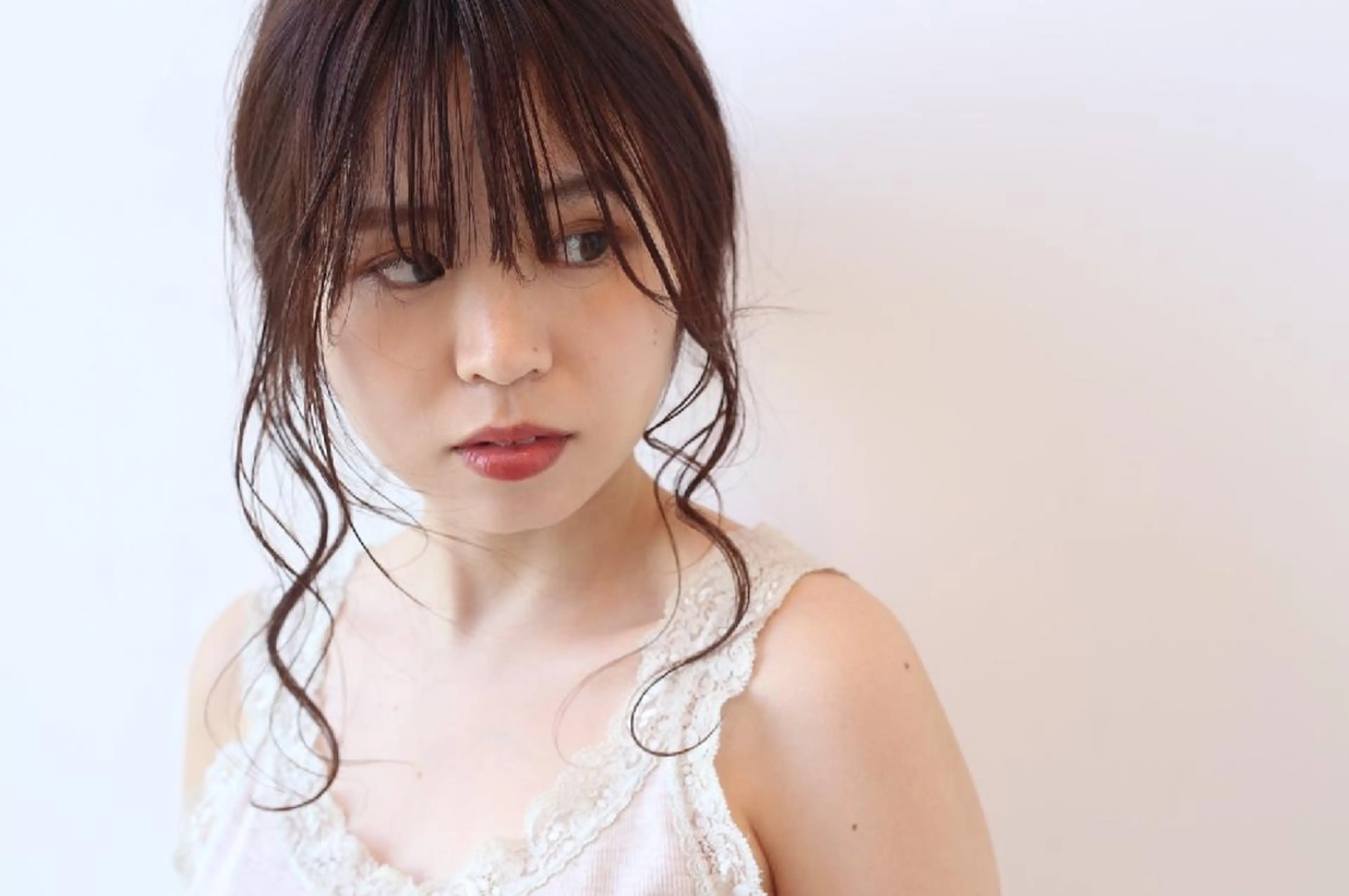 ロング カット 鈴木 翠のヘアスタイル