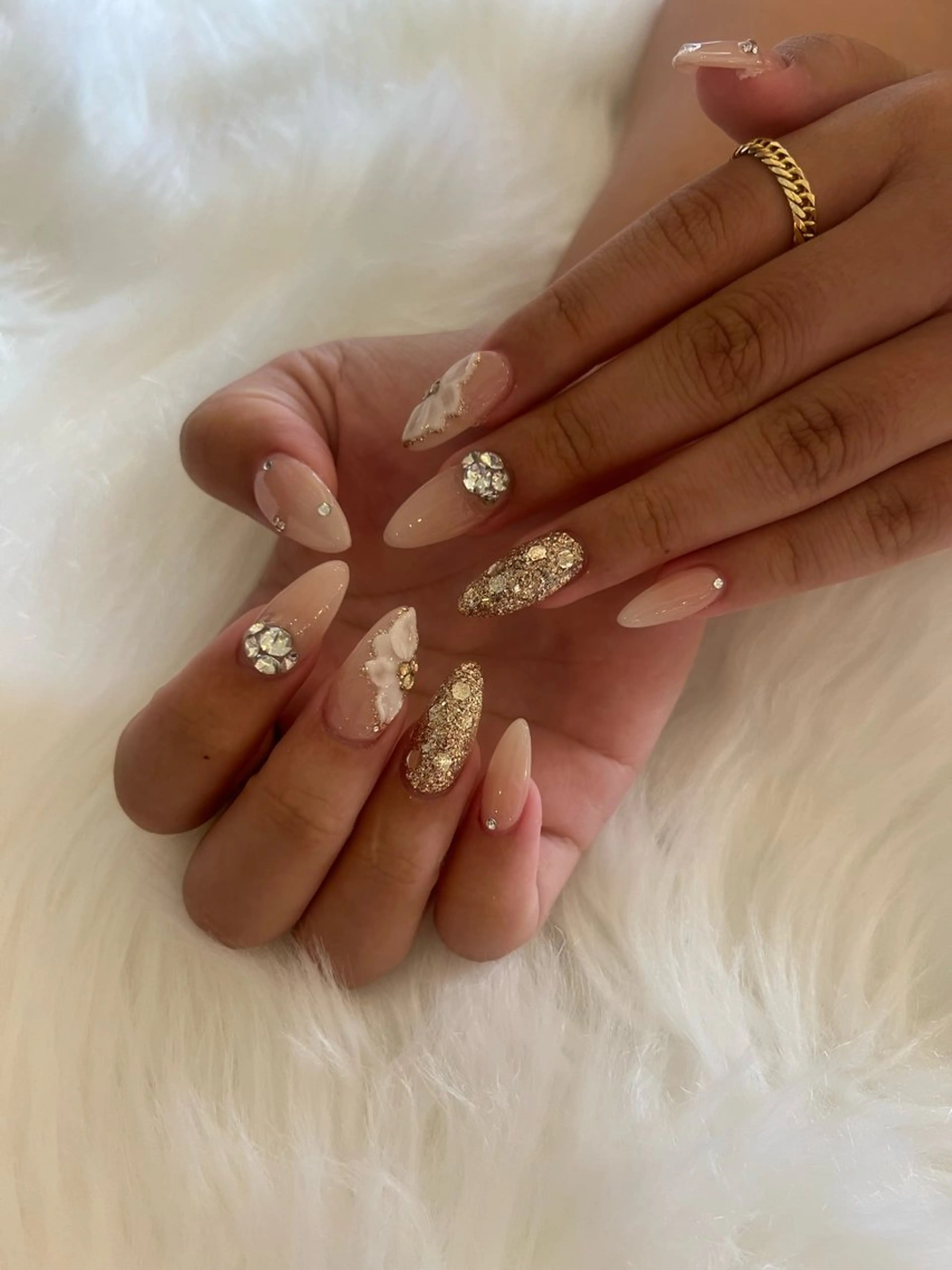 ネイル ハンドネイル ハンドケア RÊVIA所属・RÊVIA (レヴィア)のネイルデザイン