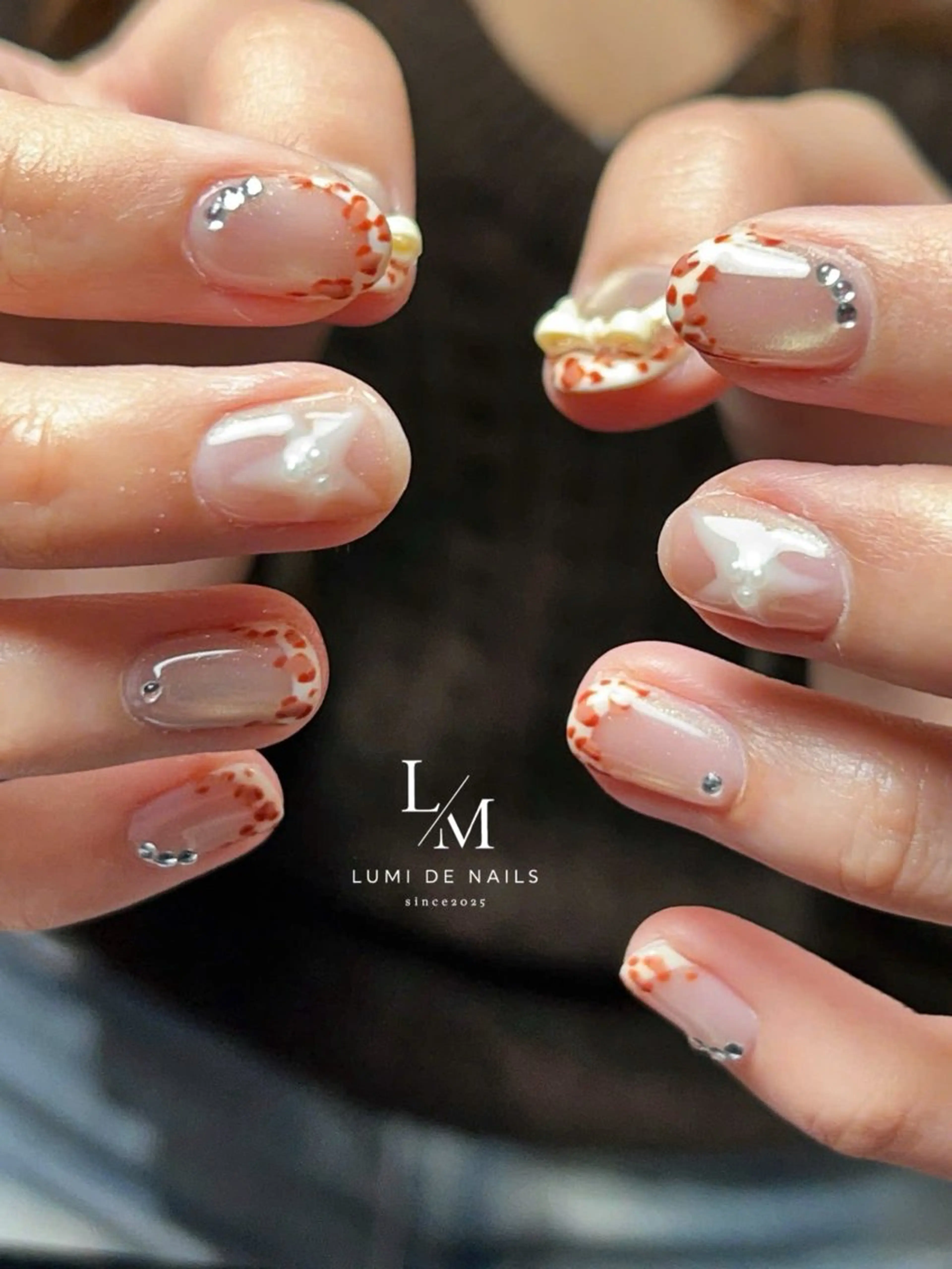 ネイル グラデーション ラメ(グリッター) マグネットネイル ミラーネイル ニュアンスネイル ハンドネイル Lumi de nailsのネイルデザイン
