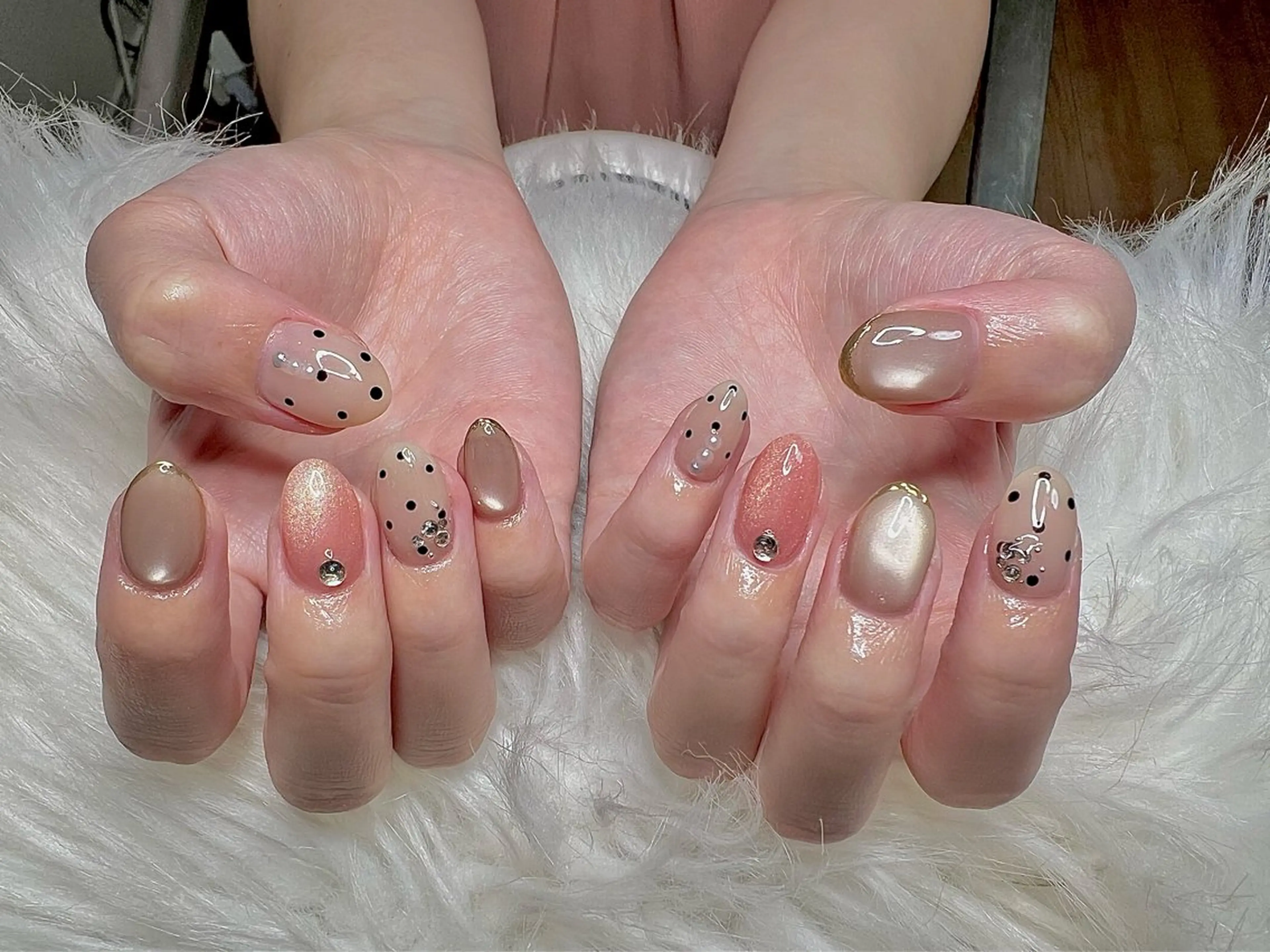 ネイル ダン ゴーゴックビックのネイルデザイン