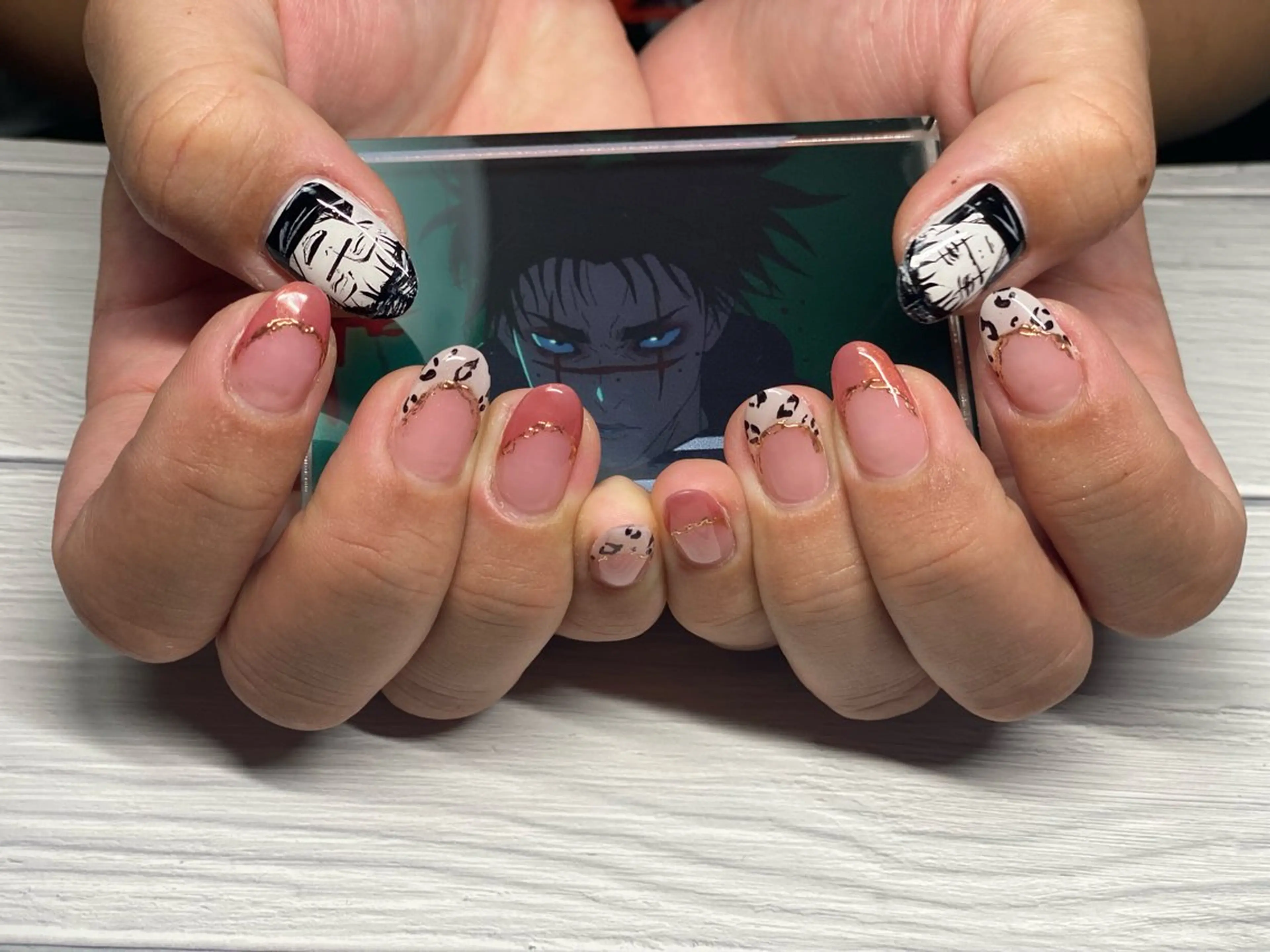 ネイル R.I所属・R.I みちのネイルデザイン