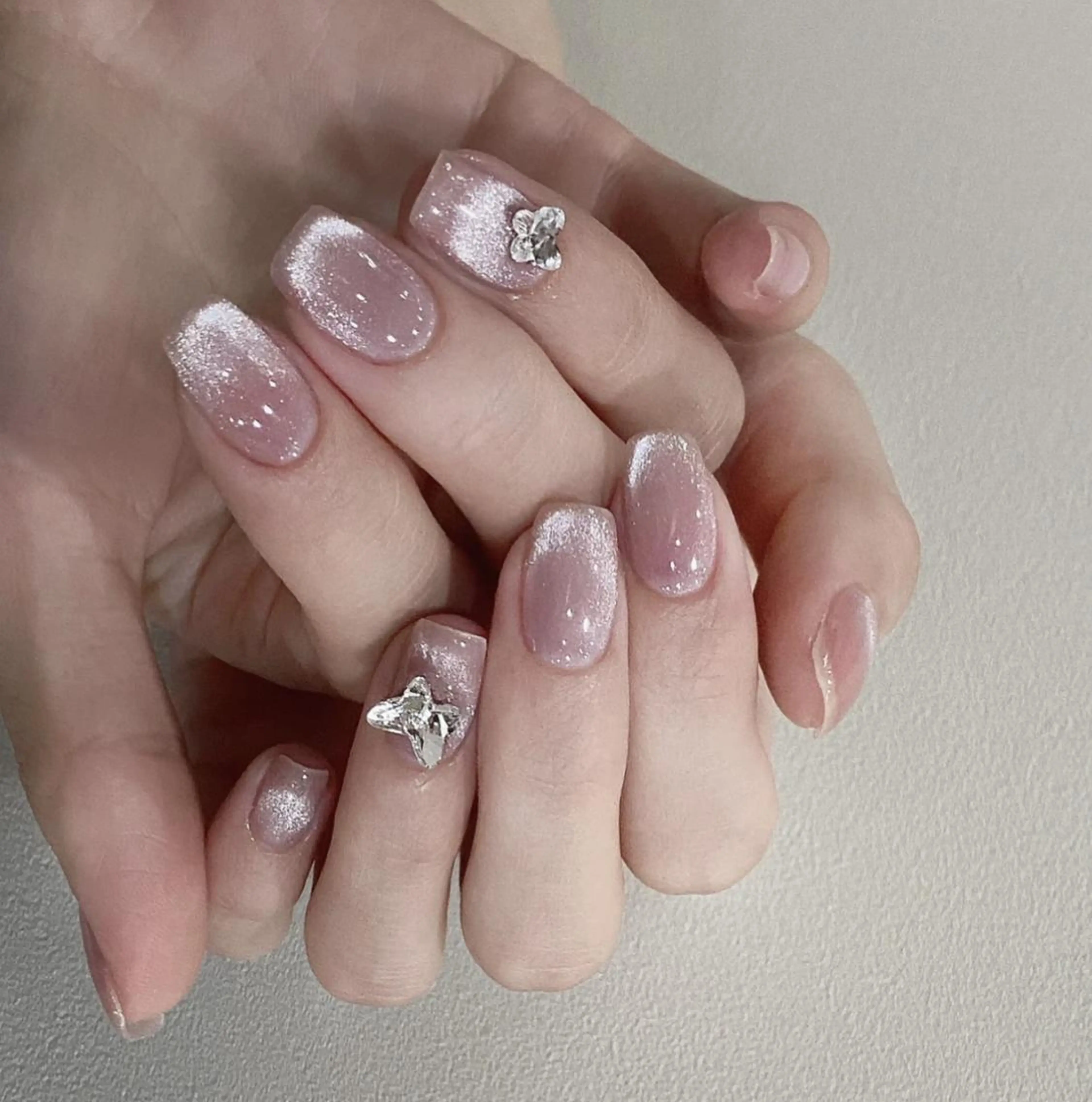 ネイル Queens PUPUのネイルデザイン