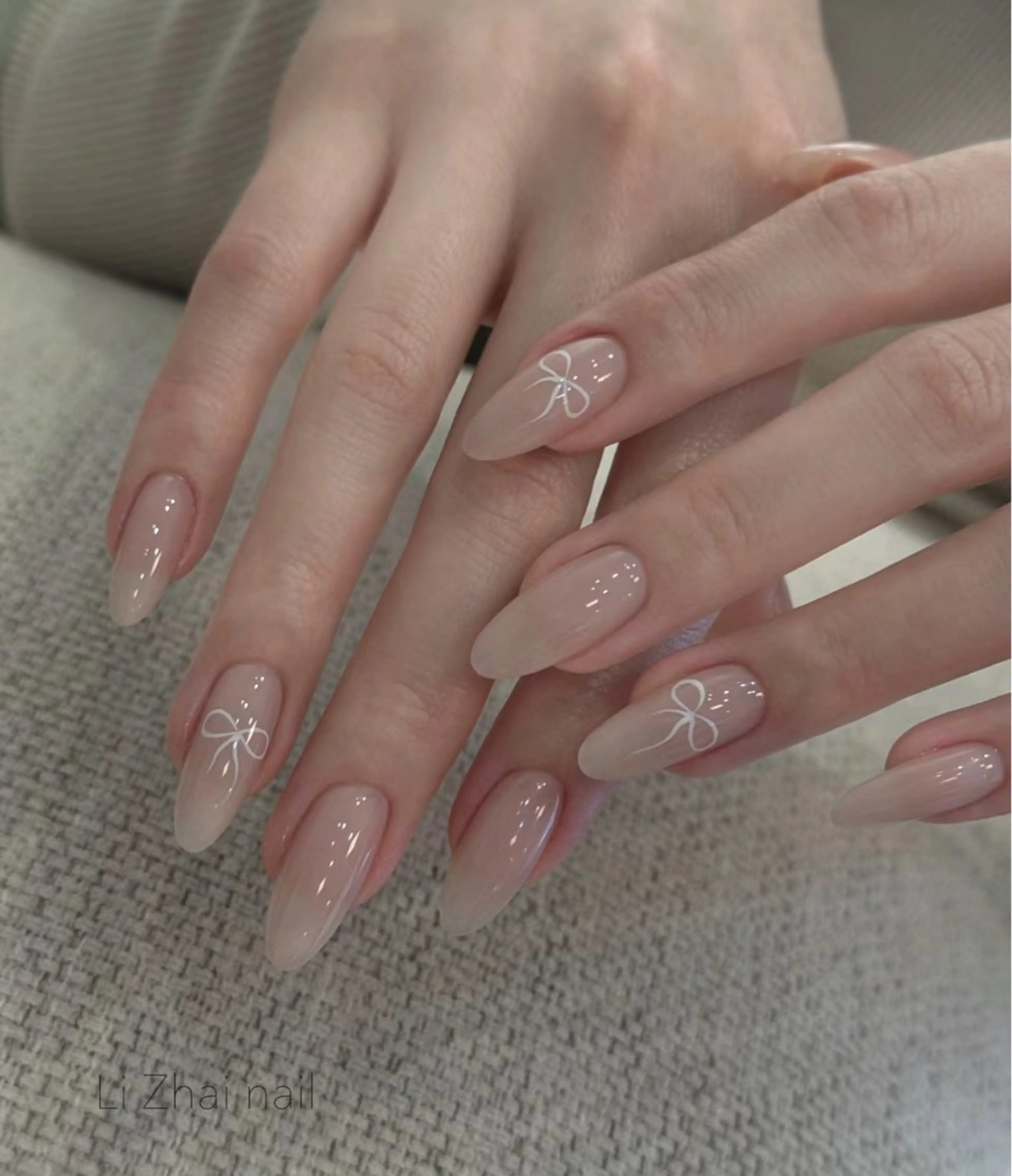 ネイル 水野 小雪のネイルデザイン