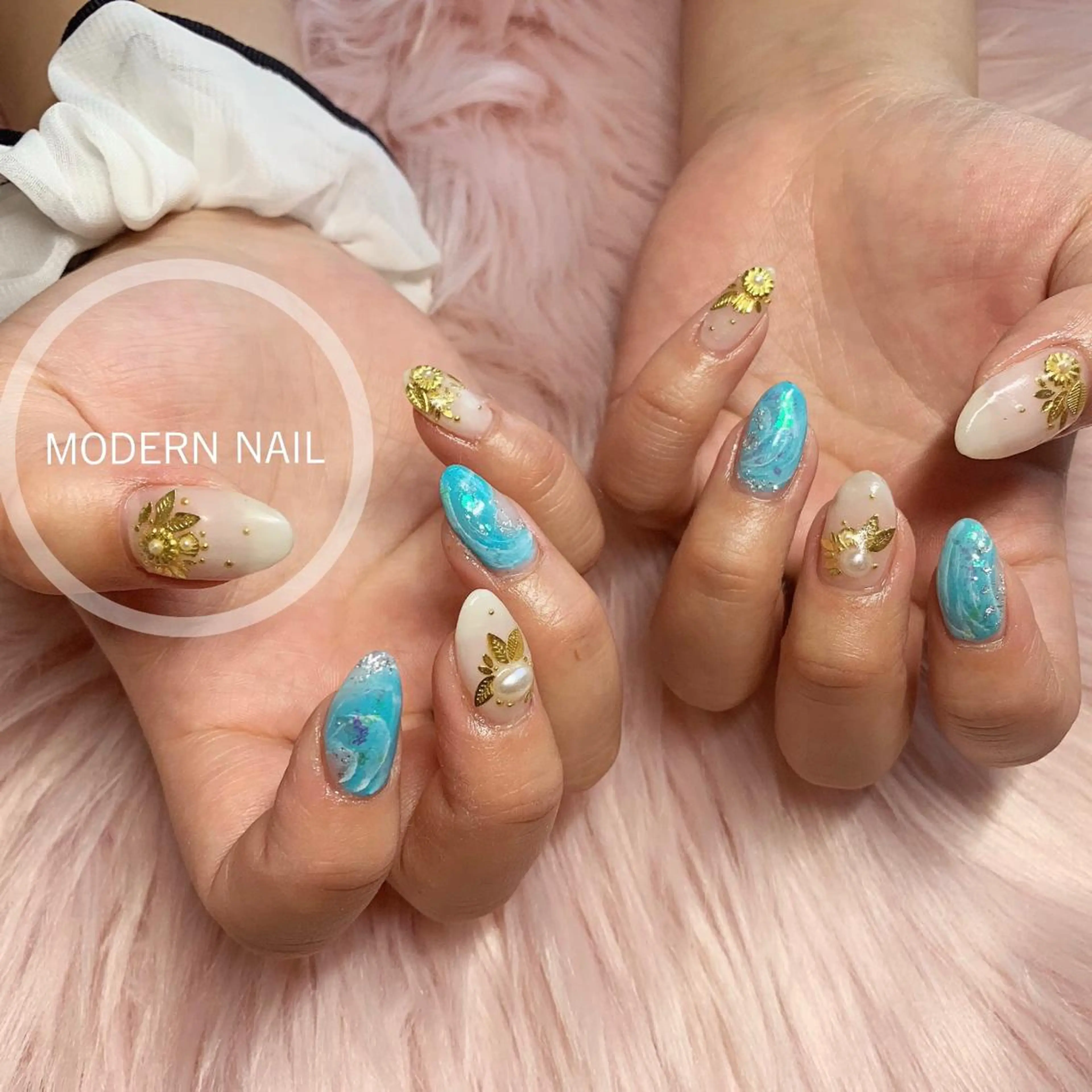 ネイル 長さ出し 小川 玲奈のネイルデザイン