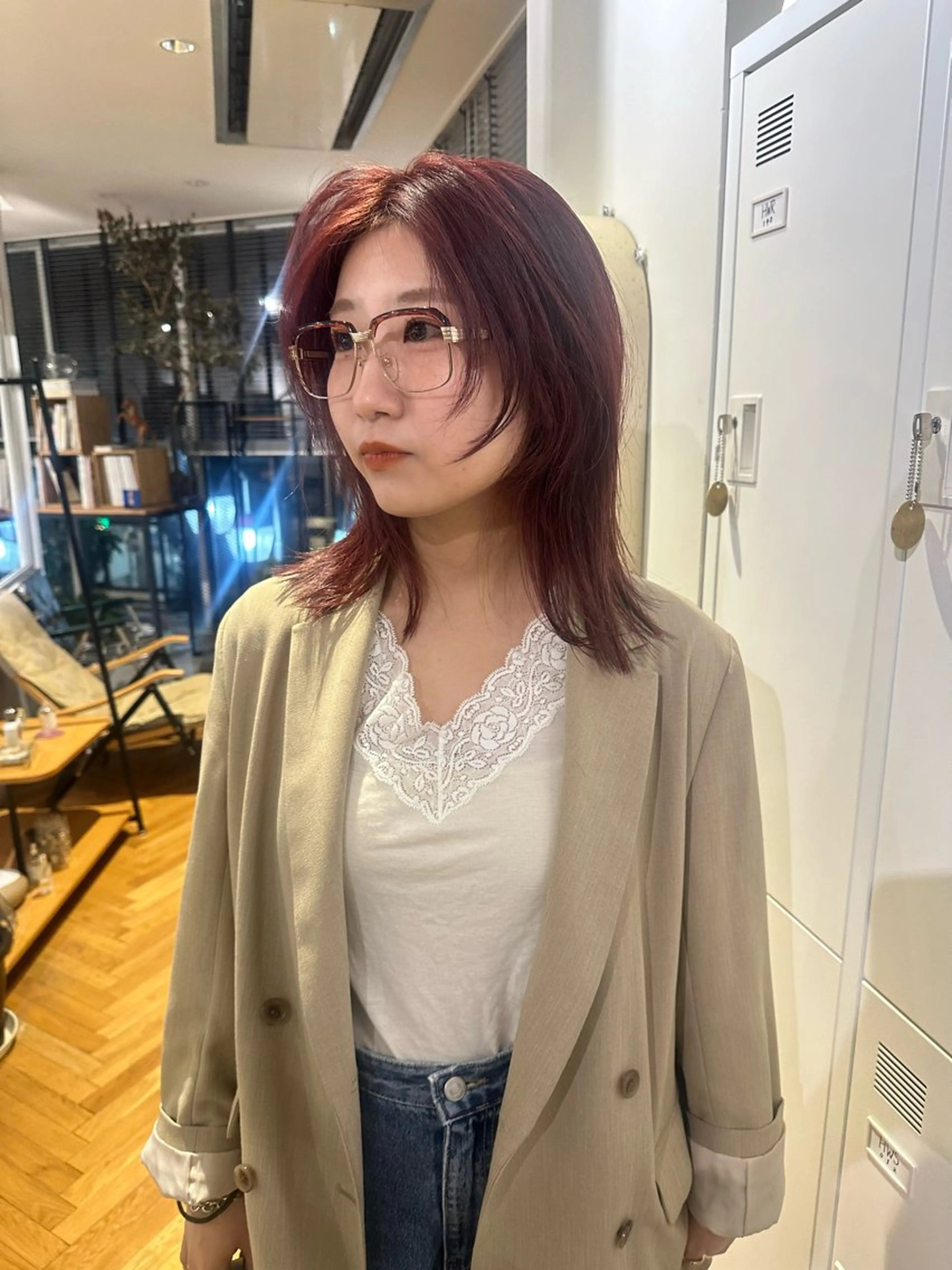 ミディアム カラー レイヤーカット hase ／tsunaguのヘアスタイル