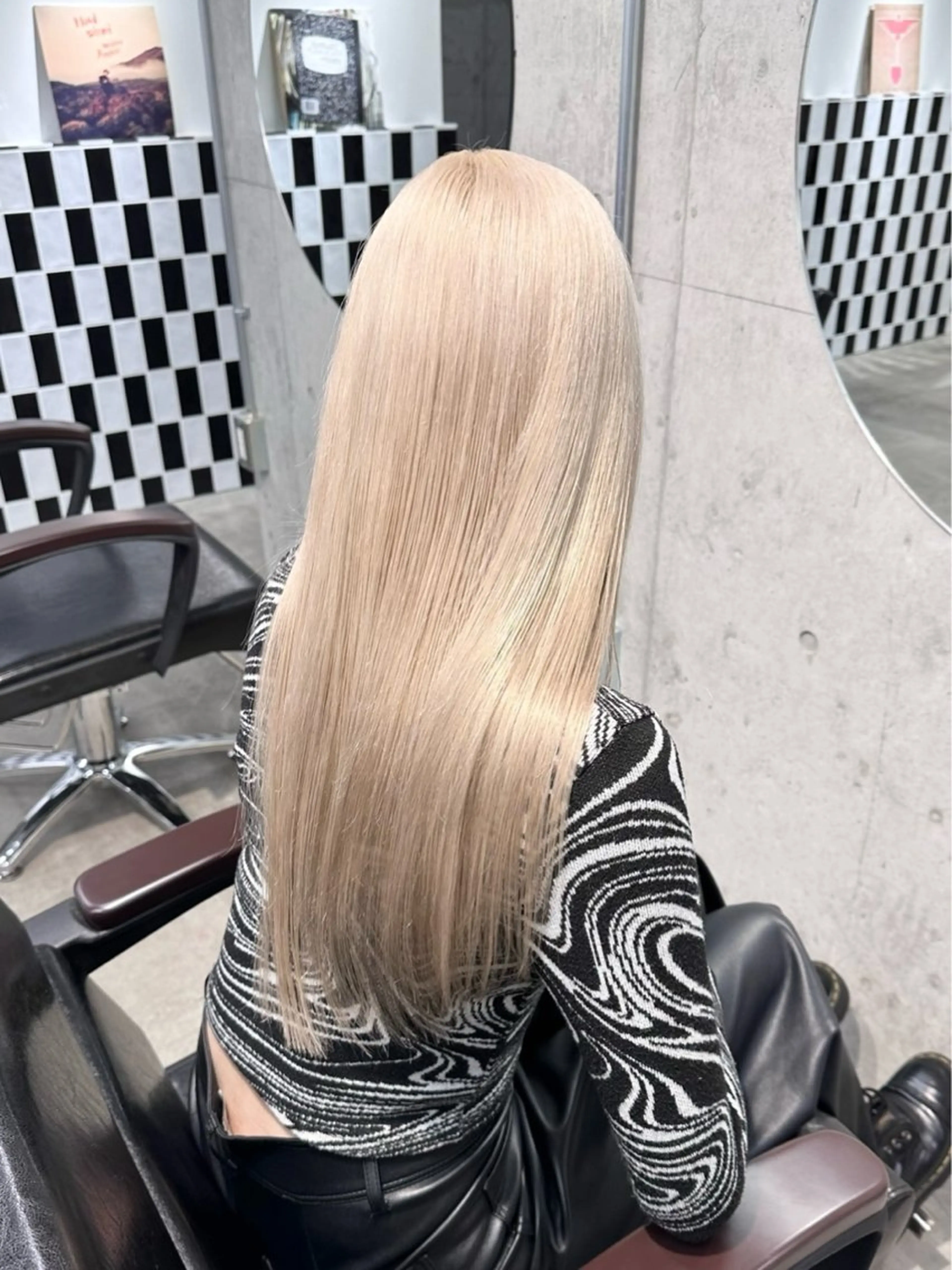 セミロング カラー ヘアアレンジ ヘアカラー トリートメント ブリーチ/ヘアケア 🪞TAKUMA🪞のヘアスタイル