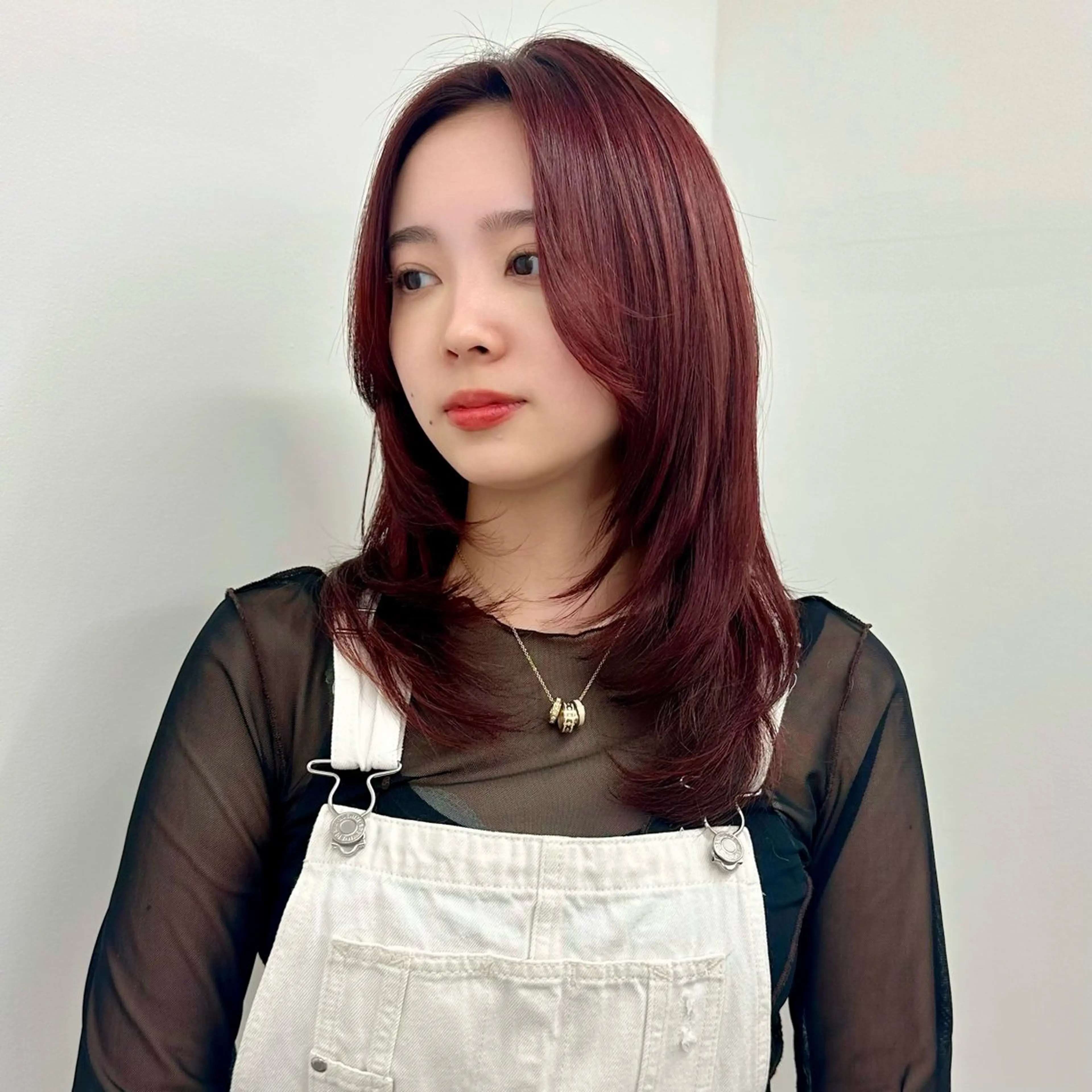 ミディアム カラー カット ヘアカラー トリートメント ブリーチなし/レイヤ ー特化🌈Tommyのヘアスタイル