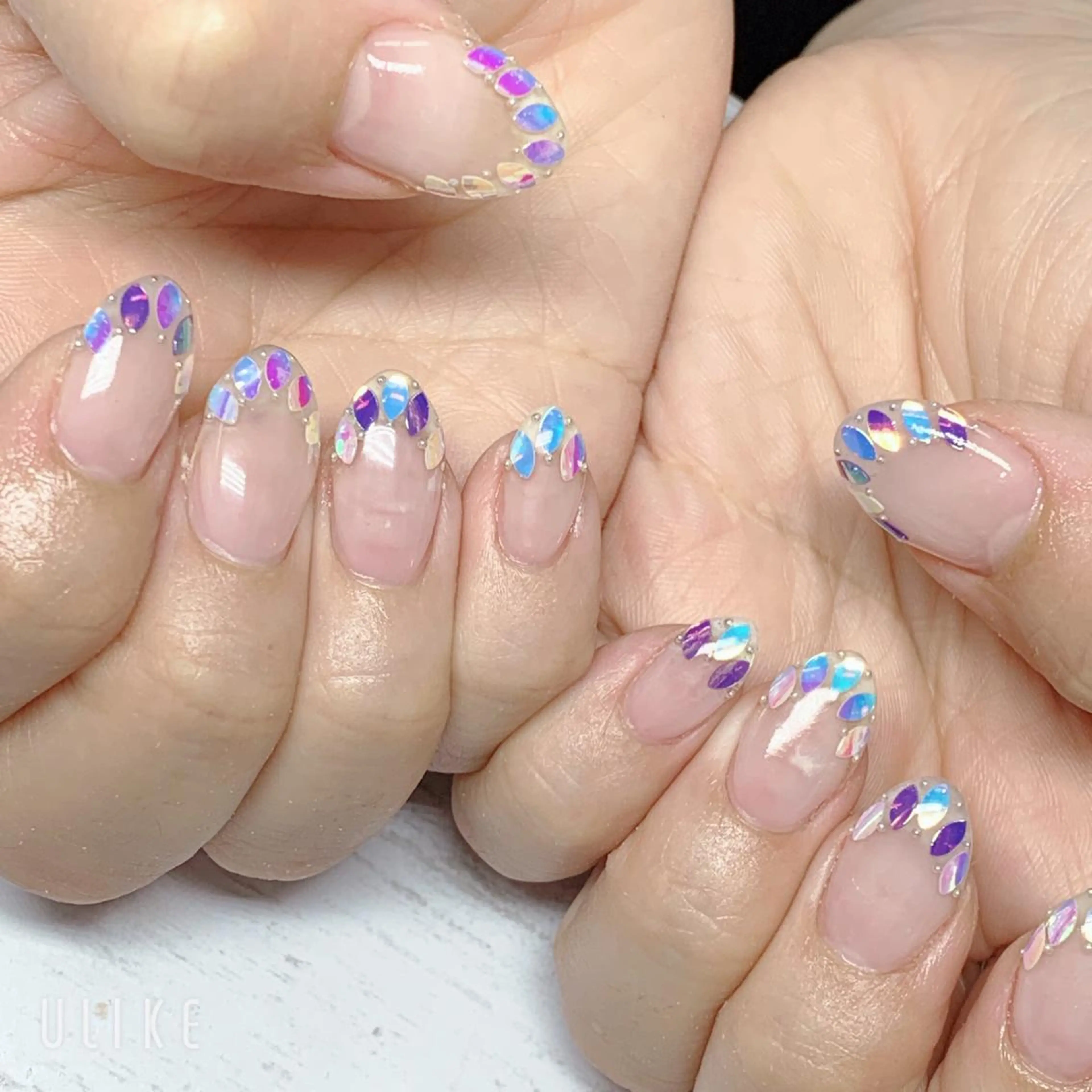 ネイル 【カメレオン】 上村 祥子のヘアスタイル