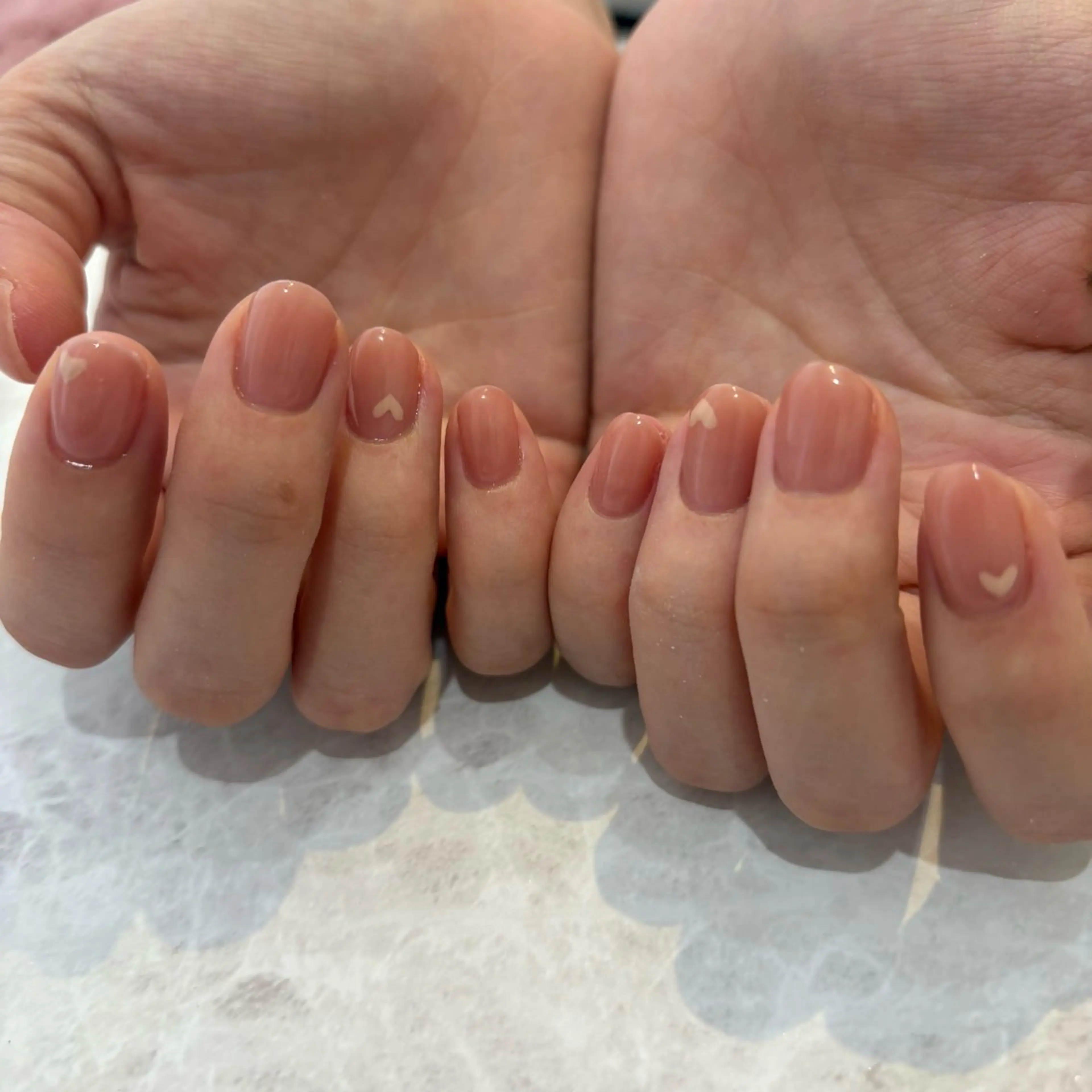 ネイル アートネイル ハート ハンドネイル private salon magique所属・Rina🫧 大阪/福島のネイルデザイン
