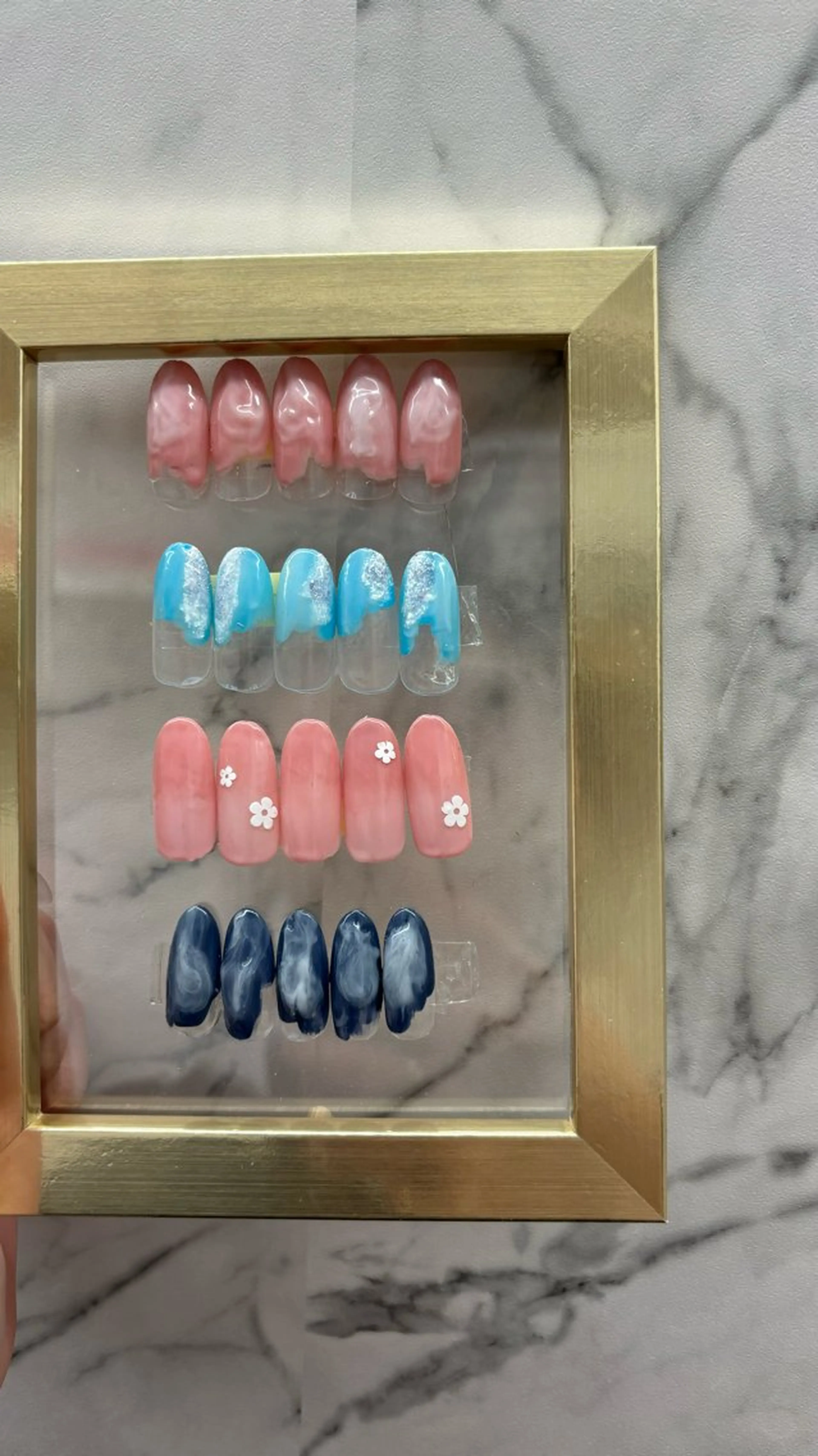 ネイル ニュアンスネイル さやか 堺筋本町/本町サロンのネイルデザイン