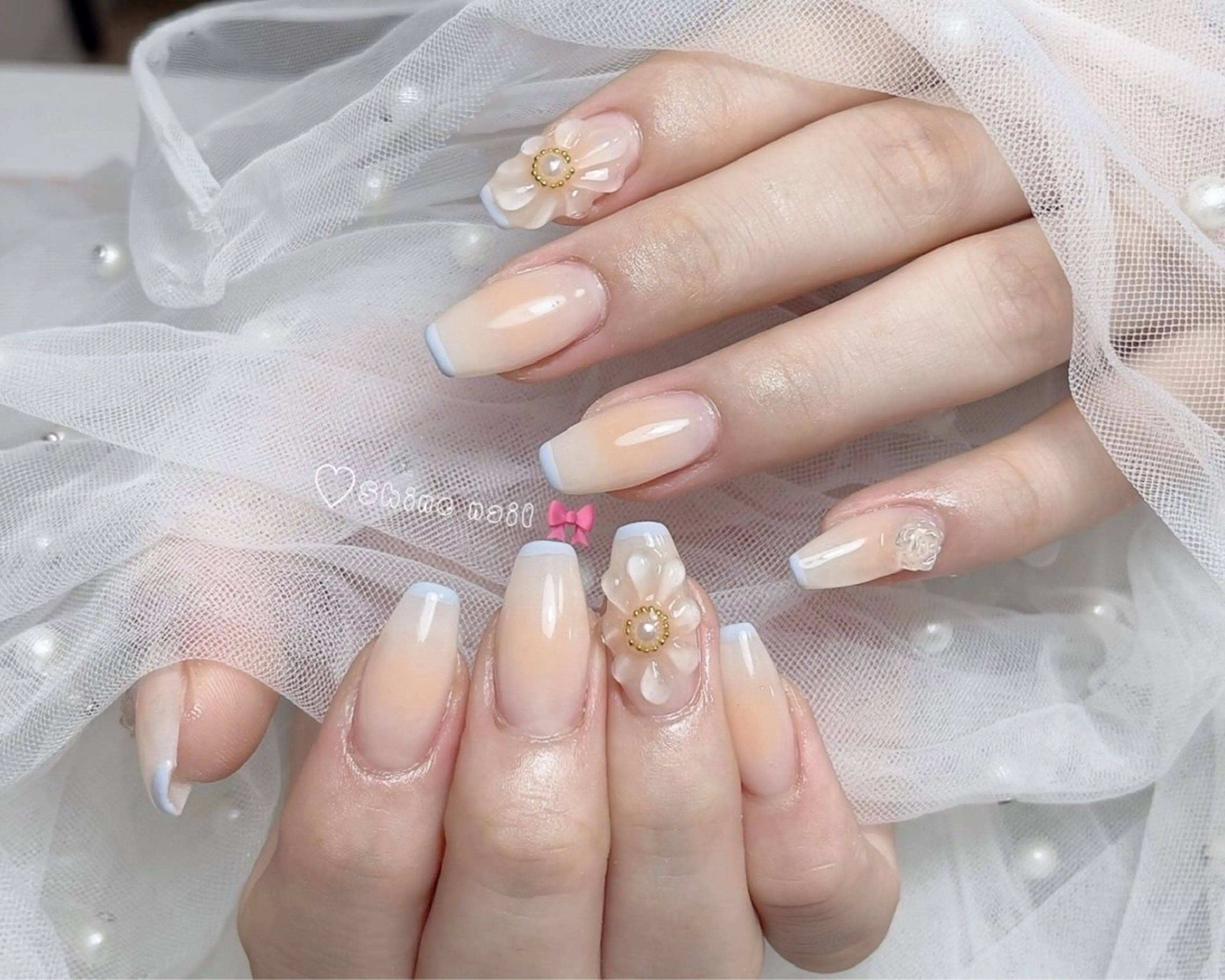 ネイル 〜Shine Nail〜【サイナネイル】パラジェル／ 長さだし／持ち込み／ワンホン／フィルイン所属・shine 🎀 長さだし&デザインのネイルデザイン