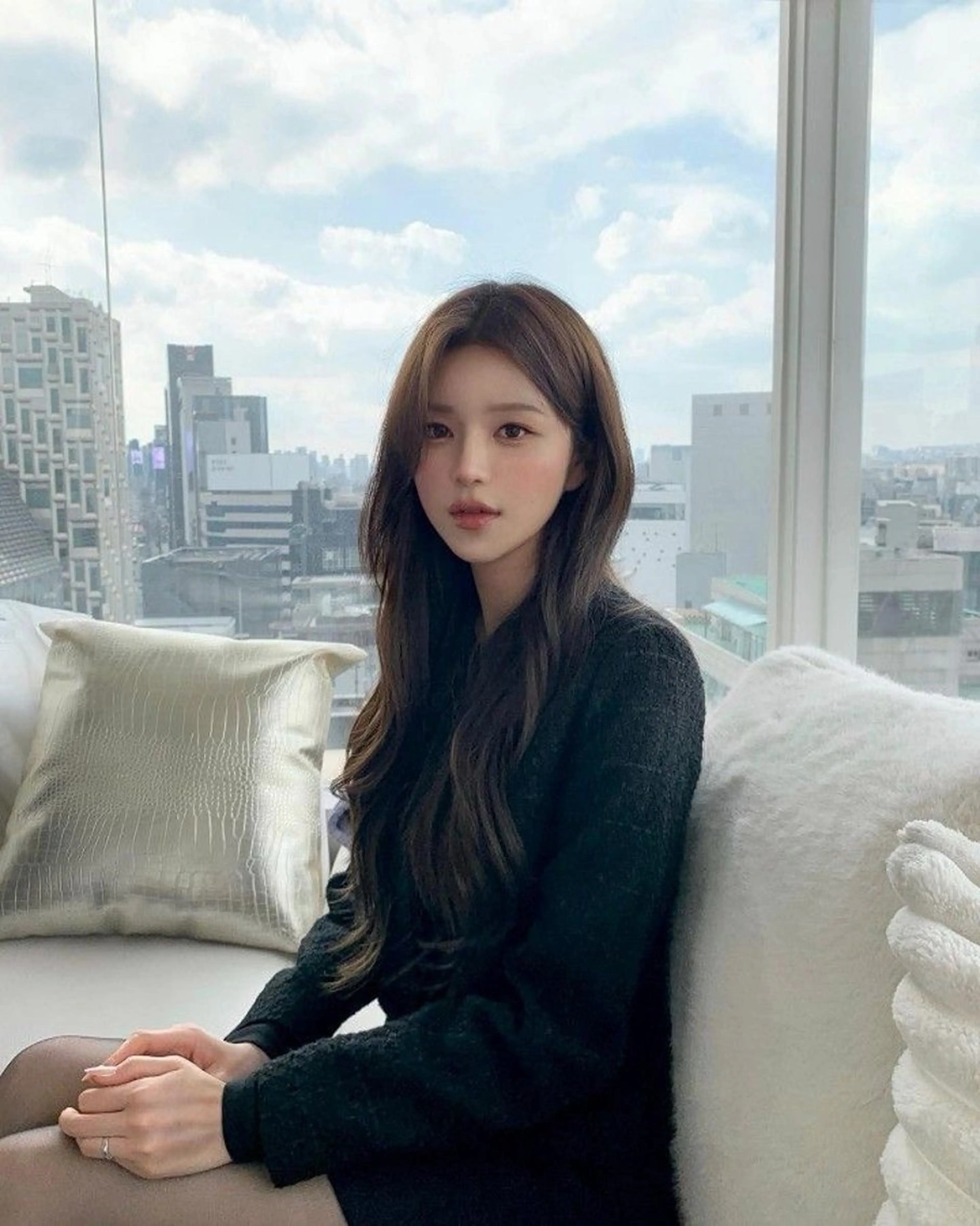 ロング カラー カット ヘアカラー トリートメント 莉乃/縮毛矯正/髪質 改善/艶カラーのヘアスタイル