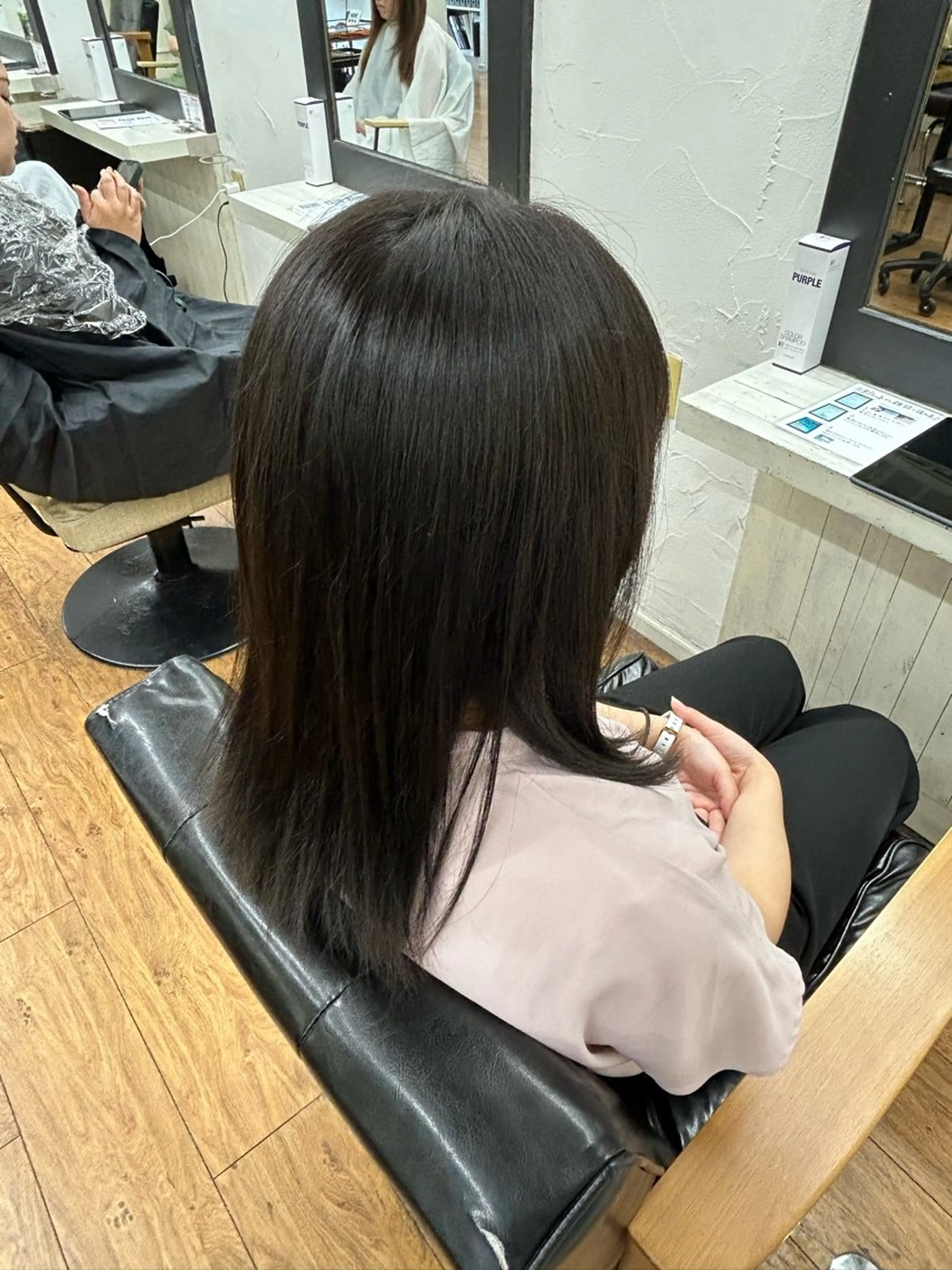 カラー kanon松戸所属・齊藤 礼華のヘアスタイル