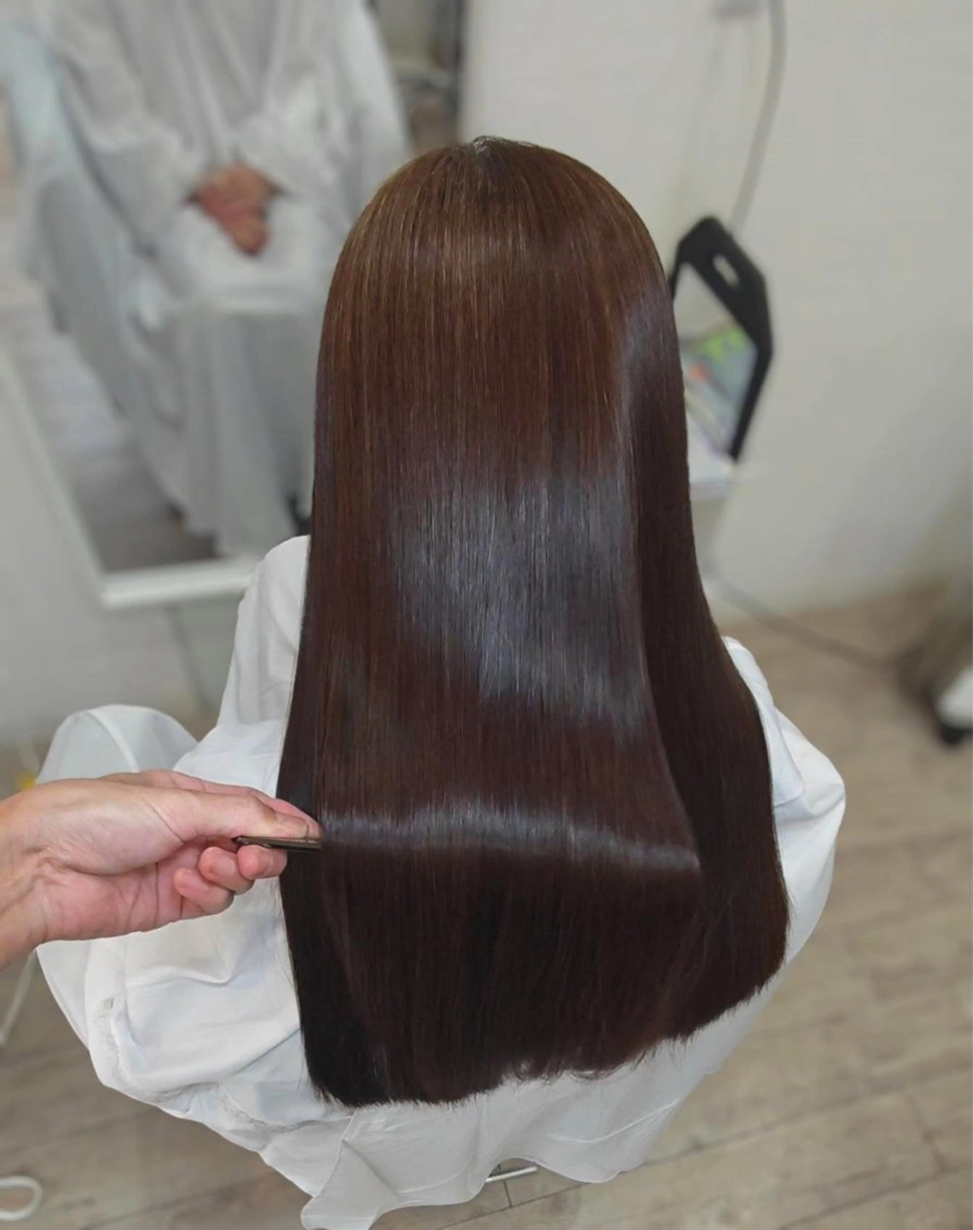 セミロング カット ヘアカラー トリートメント Ripps長居所属・メテオ ／ヘアカラー 西川菜実のヘアスタイル