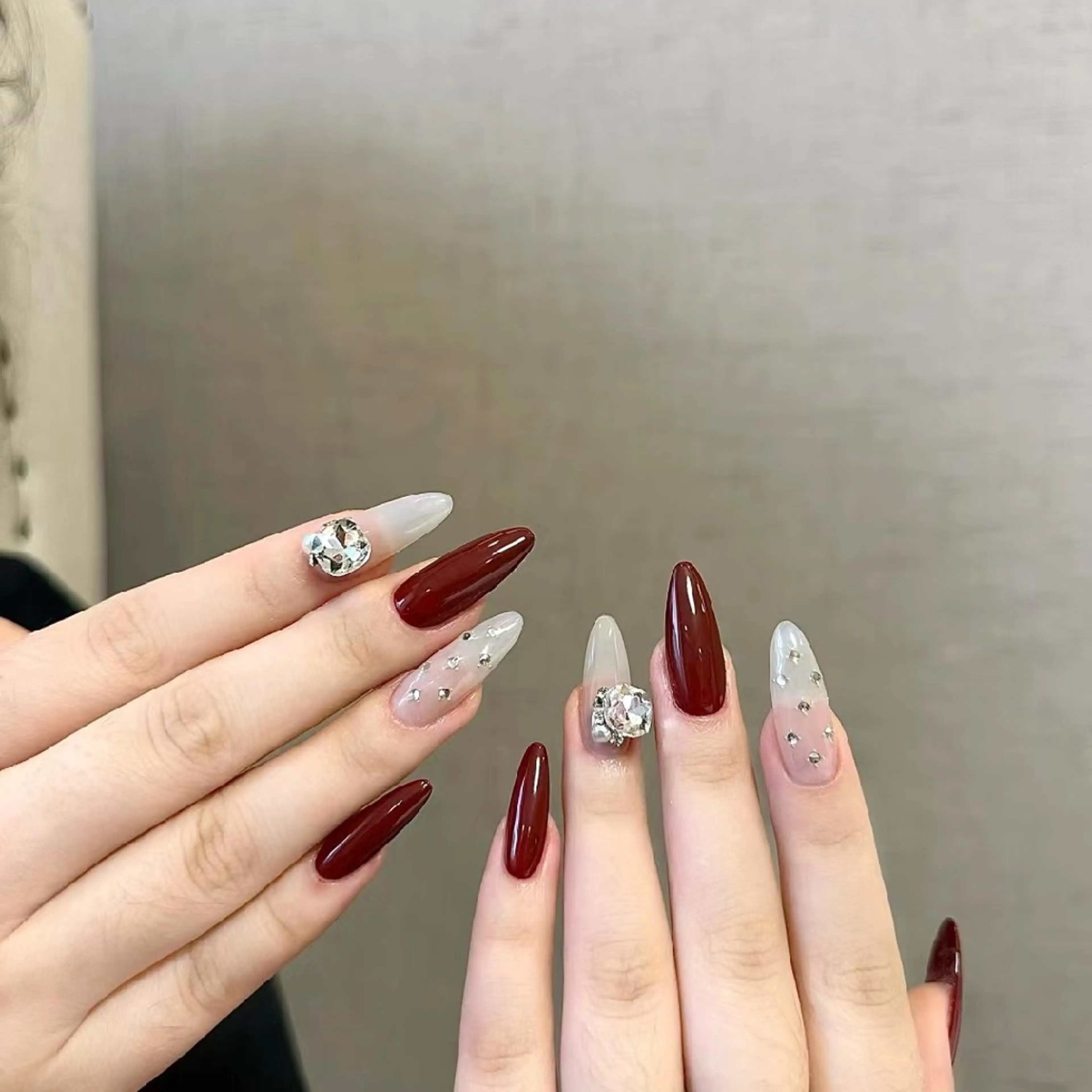 ネイル ハンドネイル ネイリストゆか💅 長さだし、深爪矯正のネイルデザイン