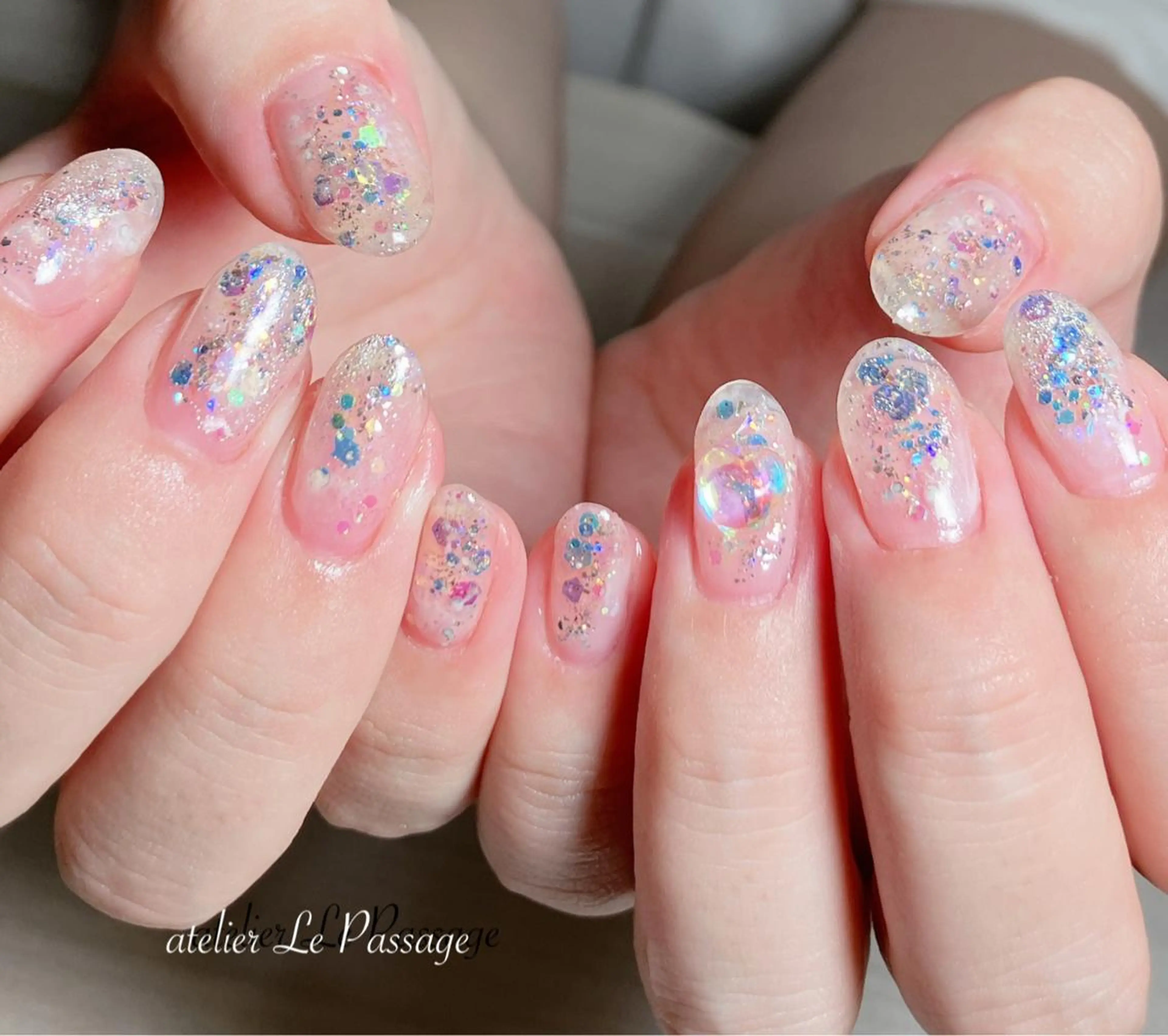 ネイル ジェルネイル ラメ(グリッター) パラジェル 夏ネイル Atelier Le Passage所属・h nakatsukaのネイルデザイン