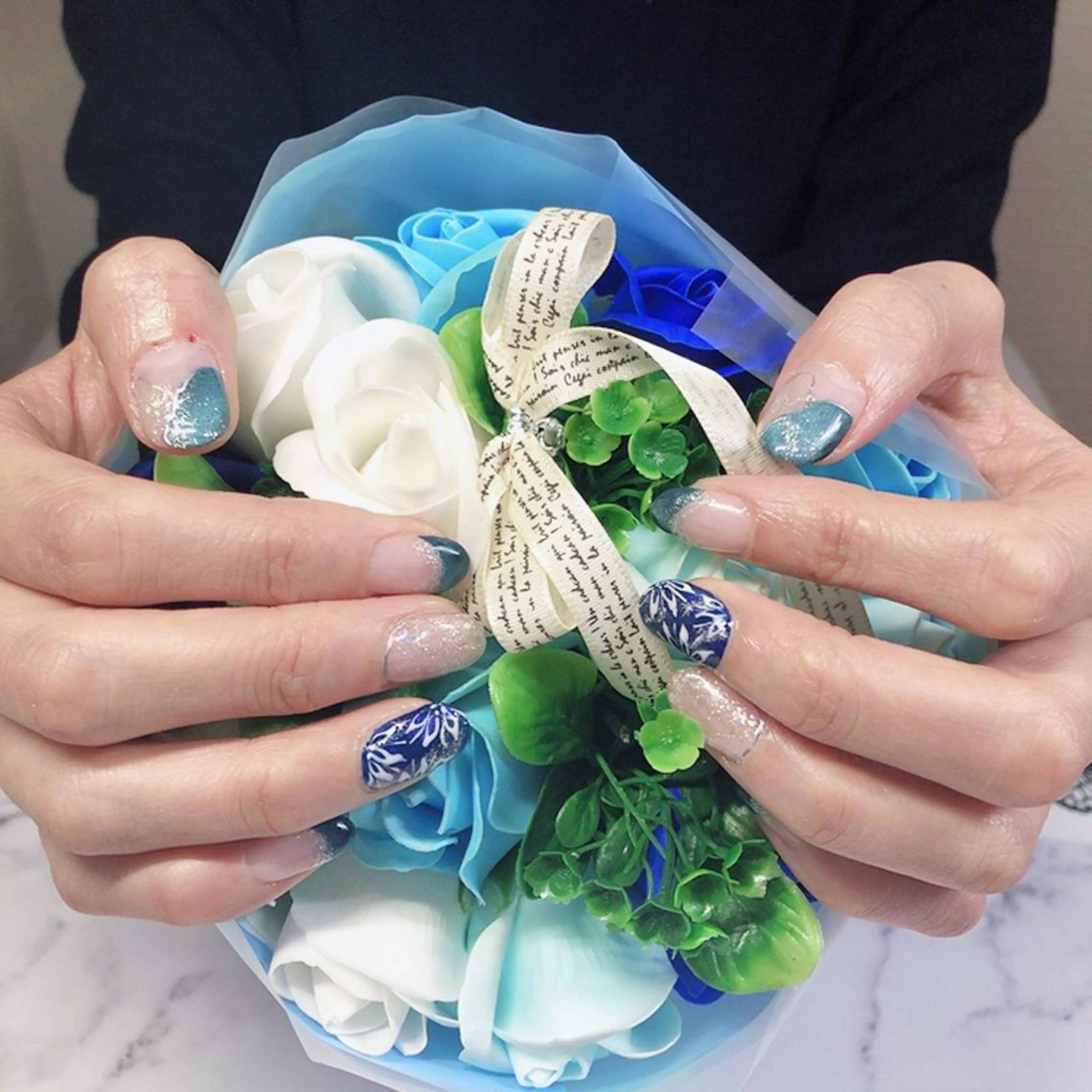 ネイル 奥園 良恵のネイルデザイン