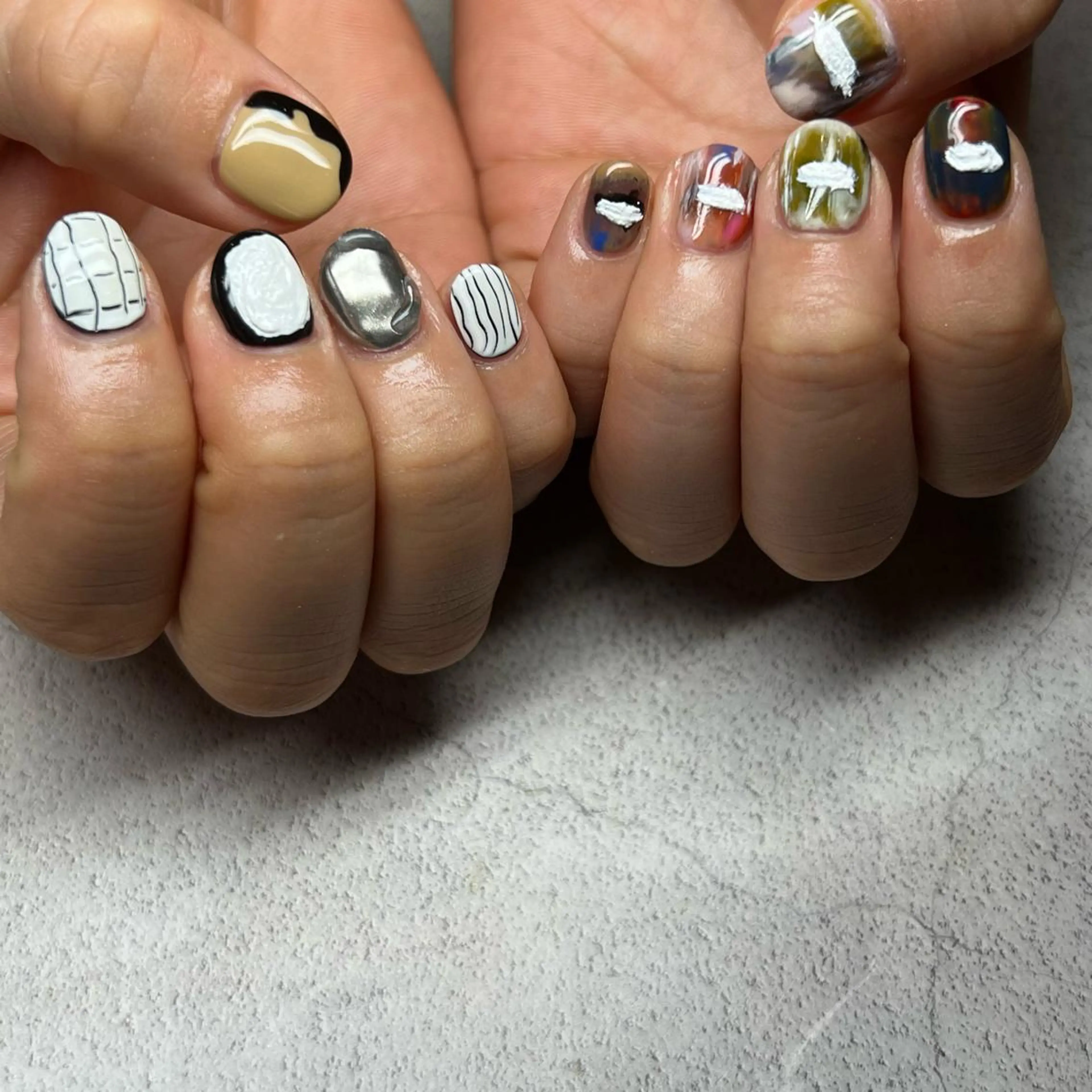 ネイル ニュアンスネイル 𝐫𝐚𝐢 𝐧𝐚𝐢𝐥の眉毛・アイブロウイメージ