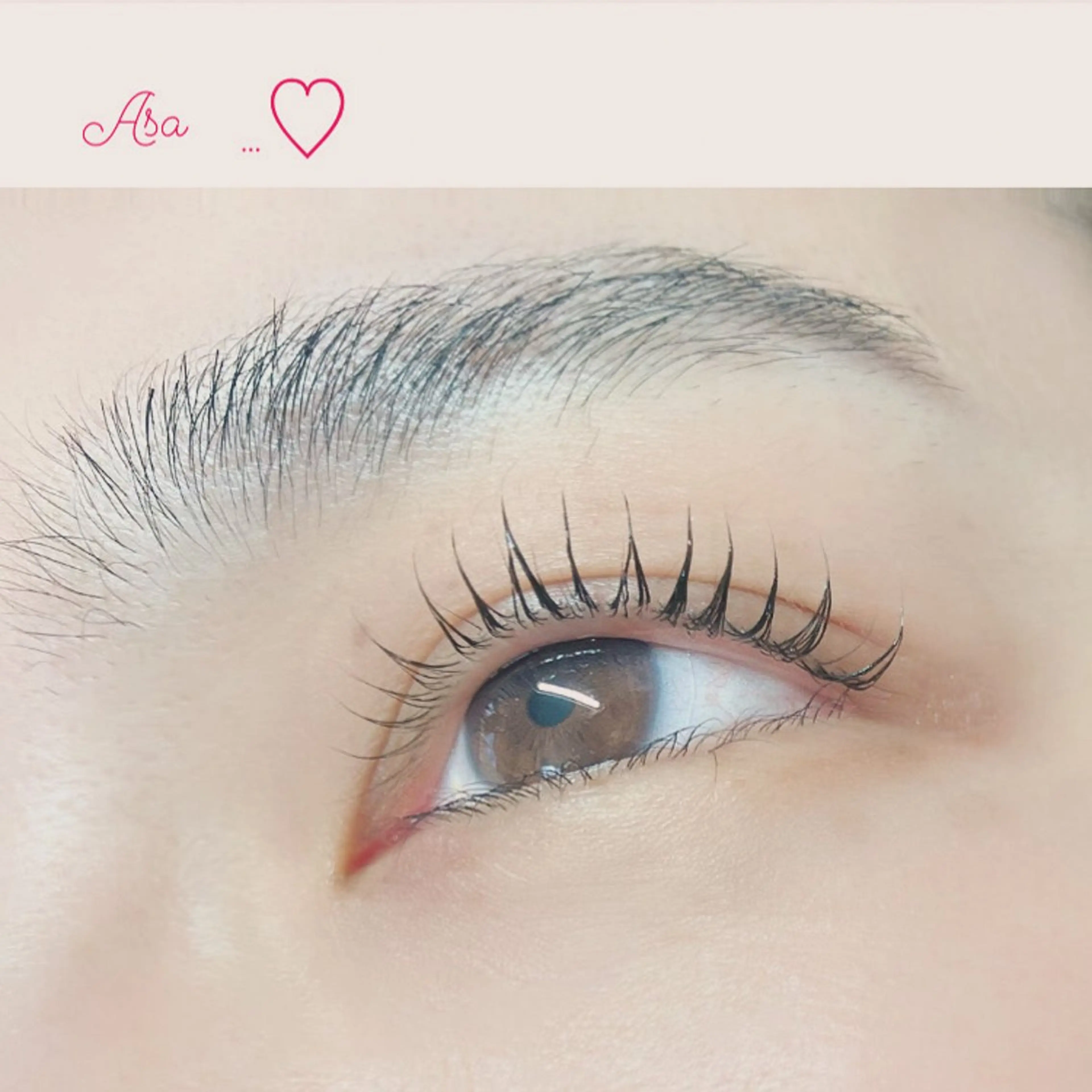 マツエク・マツパ 岩田 朝美の眉毛・アイブロウイメージ