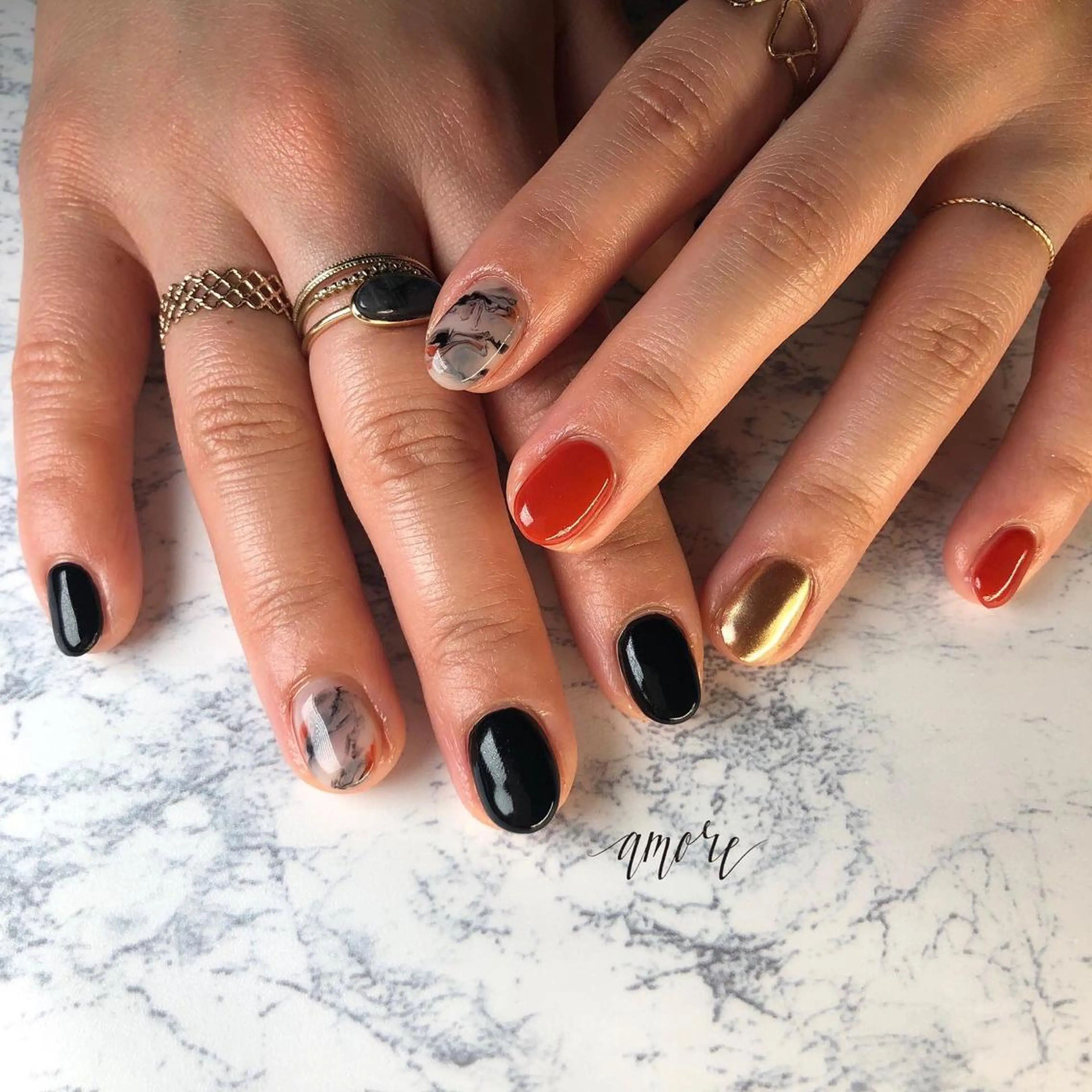 ネイル ジェルネイル 氷ネイル・うるうるネイル マグネットネイル ミラーネイル ニュアンスネイル You kyehwaのネイルデザイン