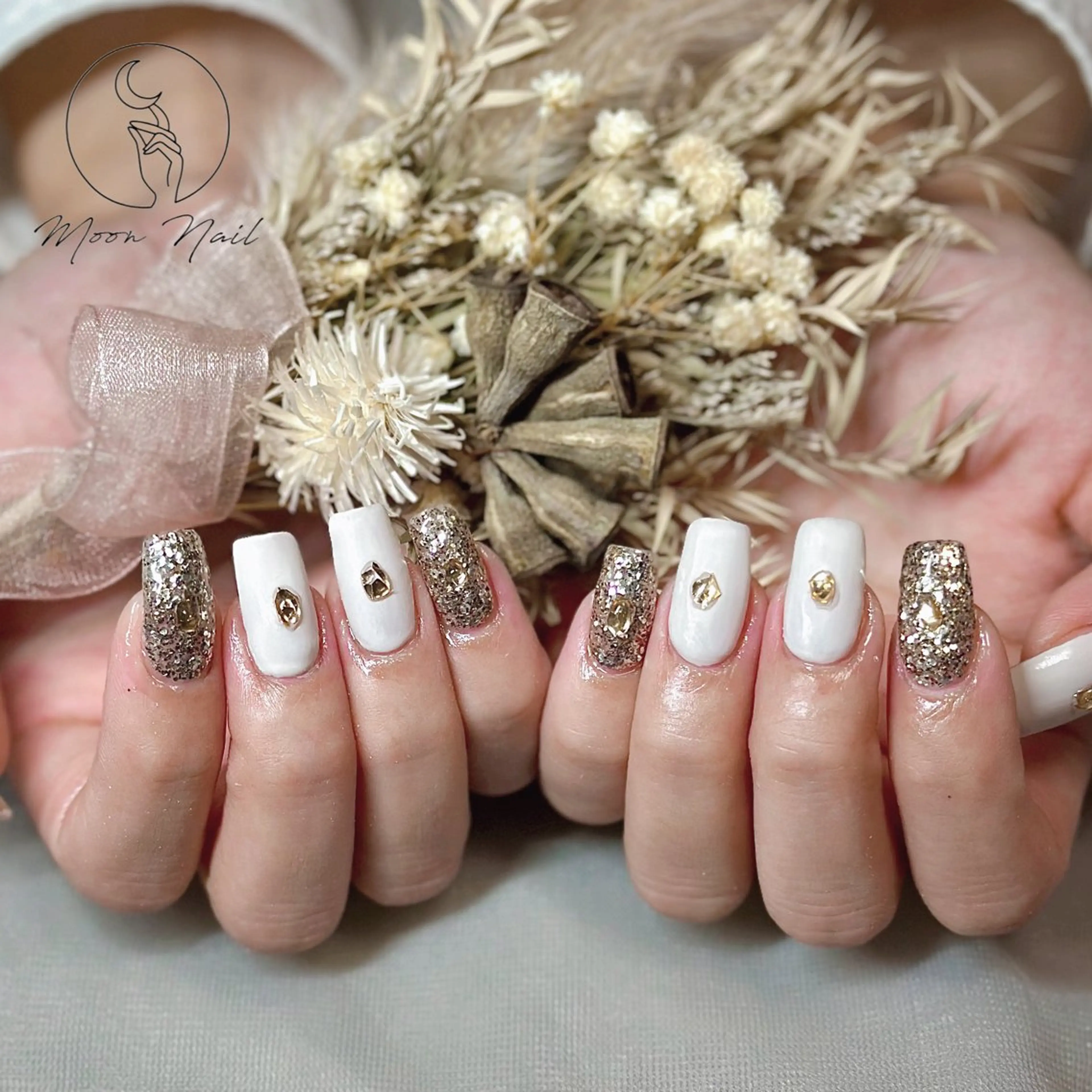 ネイル Moon  Nail /栄　大須のネイルデザイン