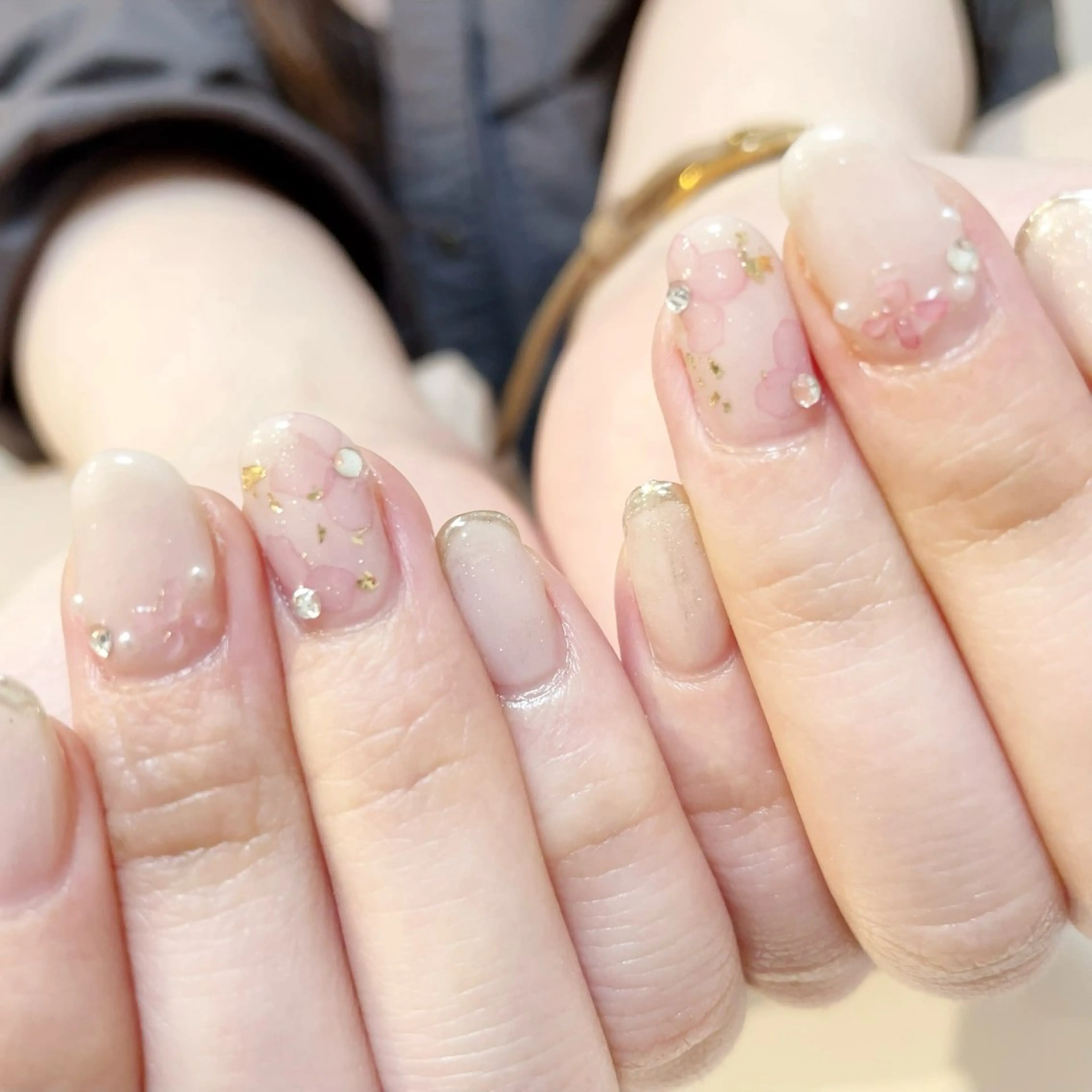 ネイル manis .のネイルデザイン